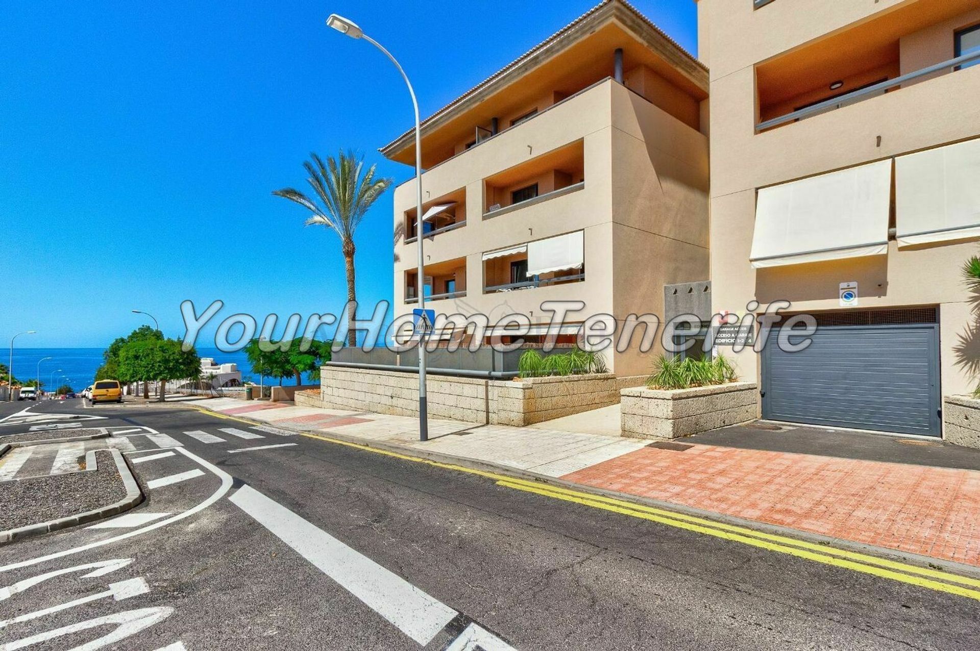 Condominio nel Adeje, Canary Islands 11142864