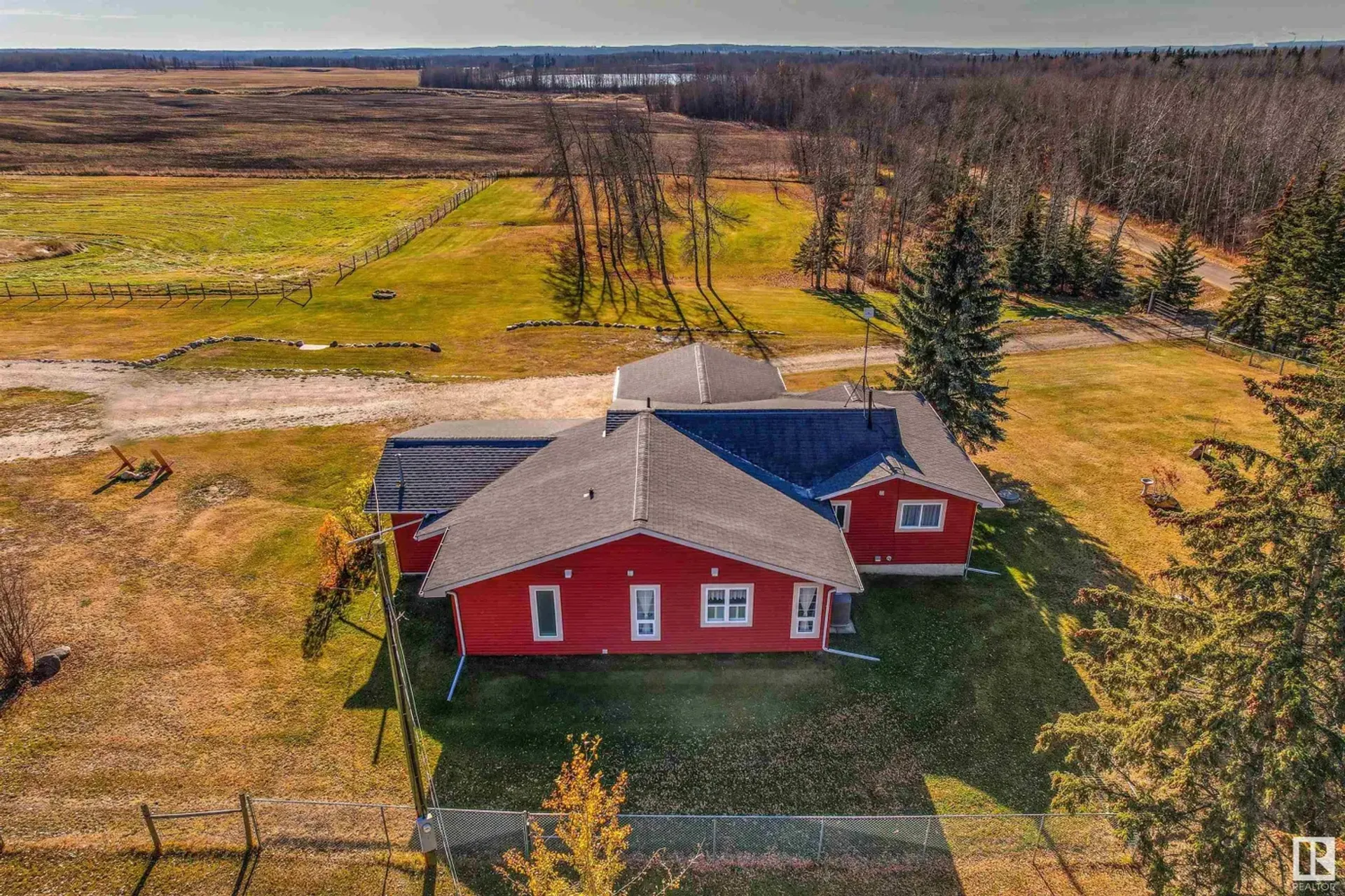 Annen i Duffield, Alberta 11143164