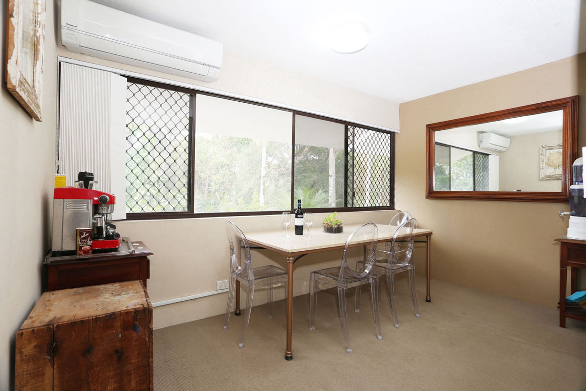 Condominium in Florida Gardens, New South Wales 11143186