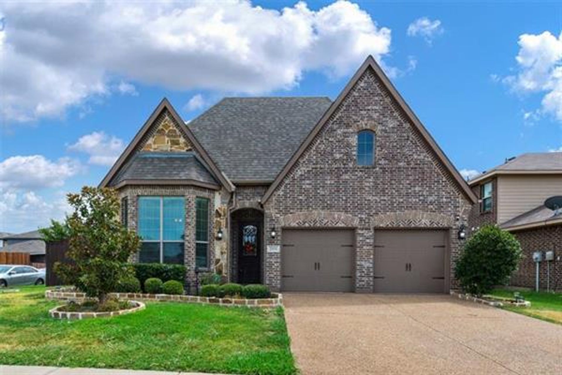 House in Travis Ranch, Texas 11144030