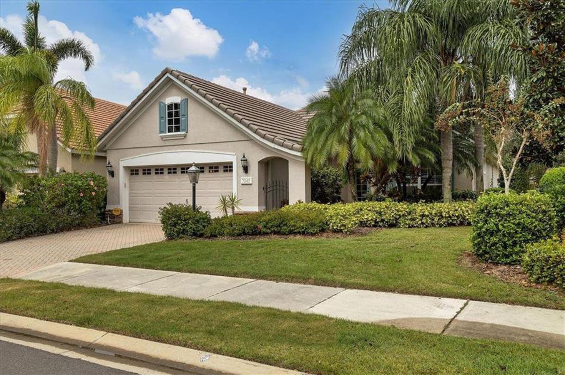 Haus im Lakewood Ranch, Florida 11144257