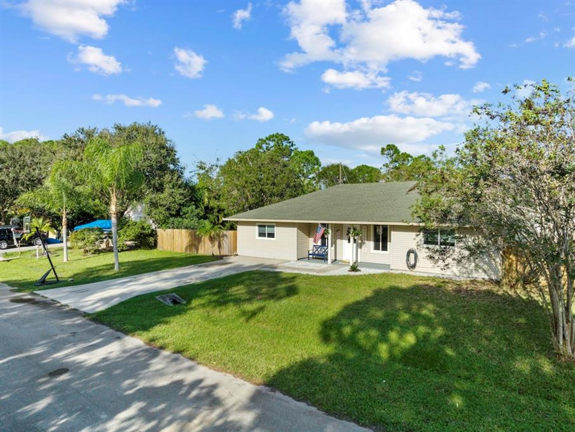 House in Sebastian, Florida 11144375