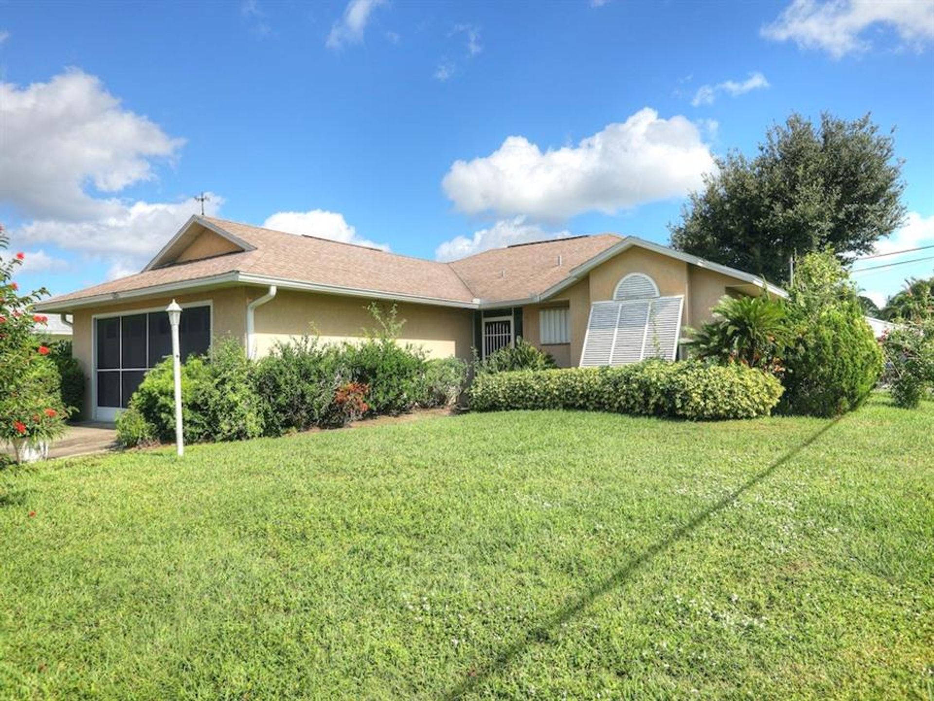 House in Sebastian, Florida 11144376