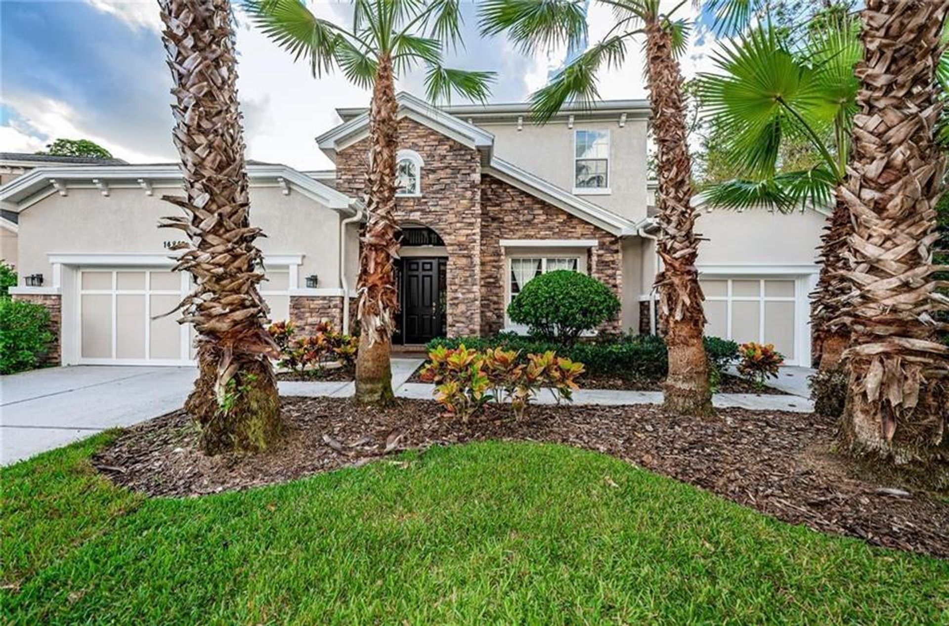 Dom w Westchase, Florida 11144404