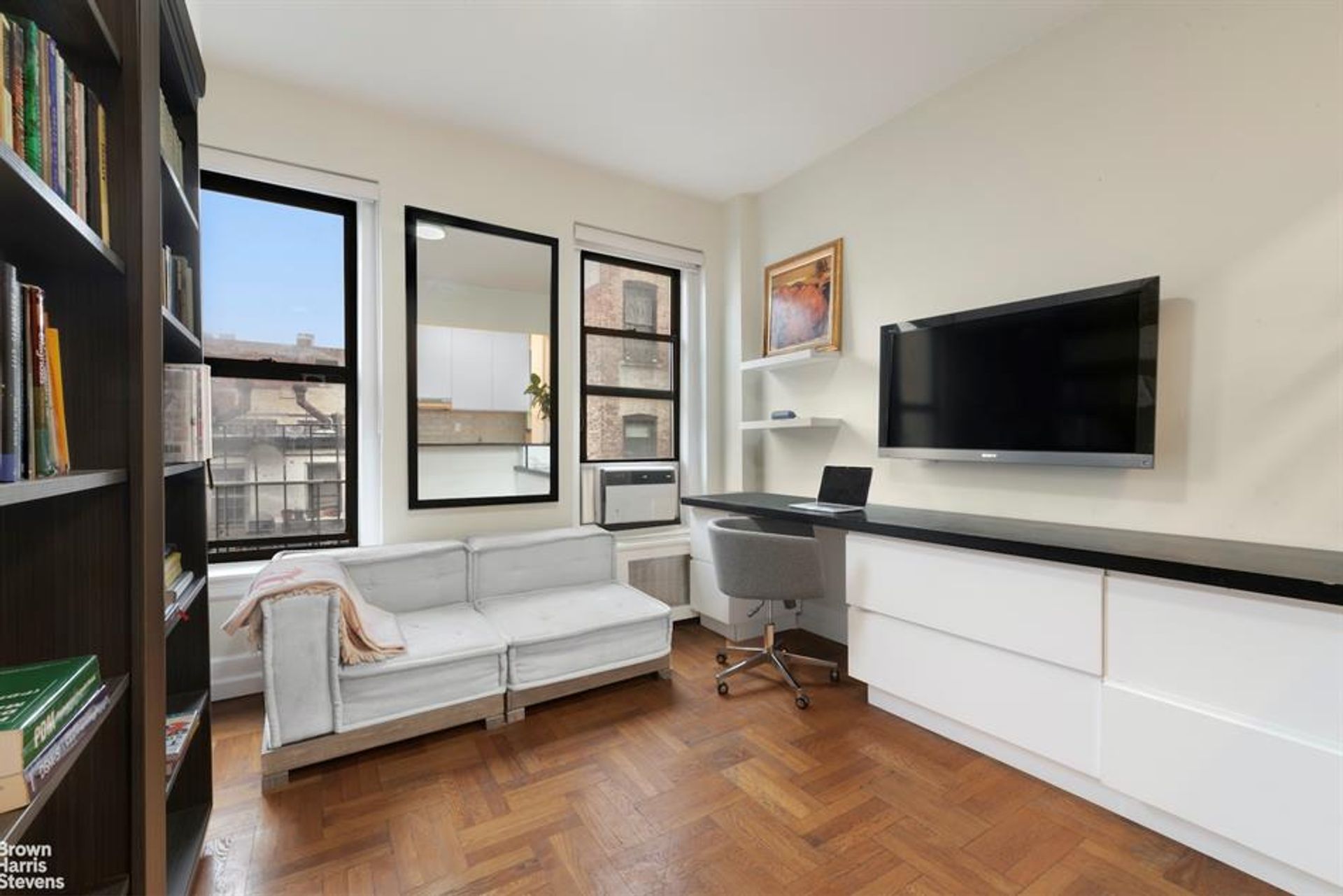 Condominium in Hoboken, New Jersey 11144586