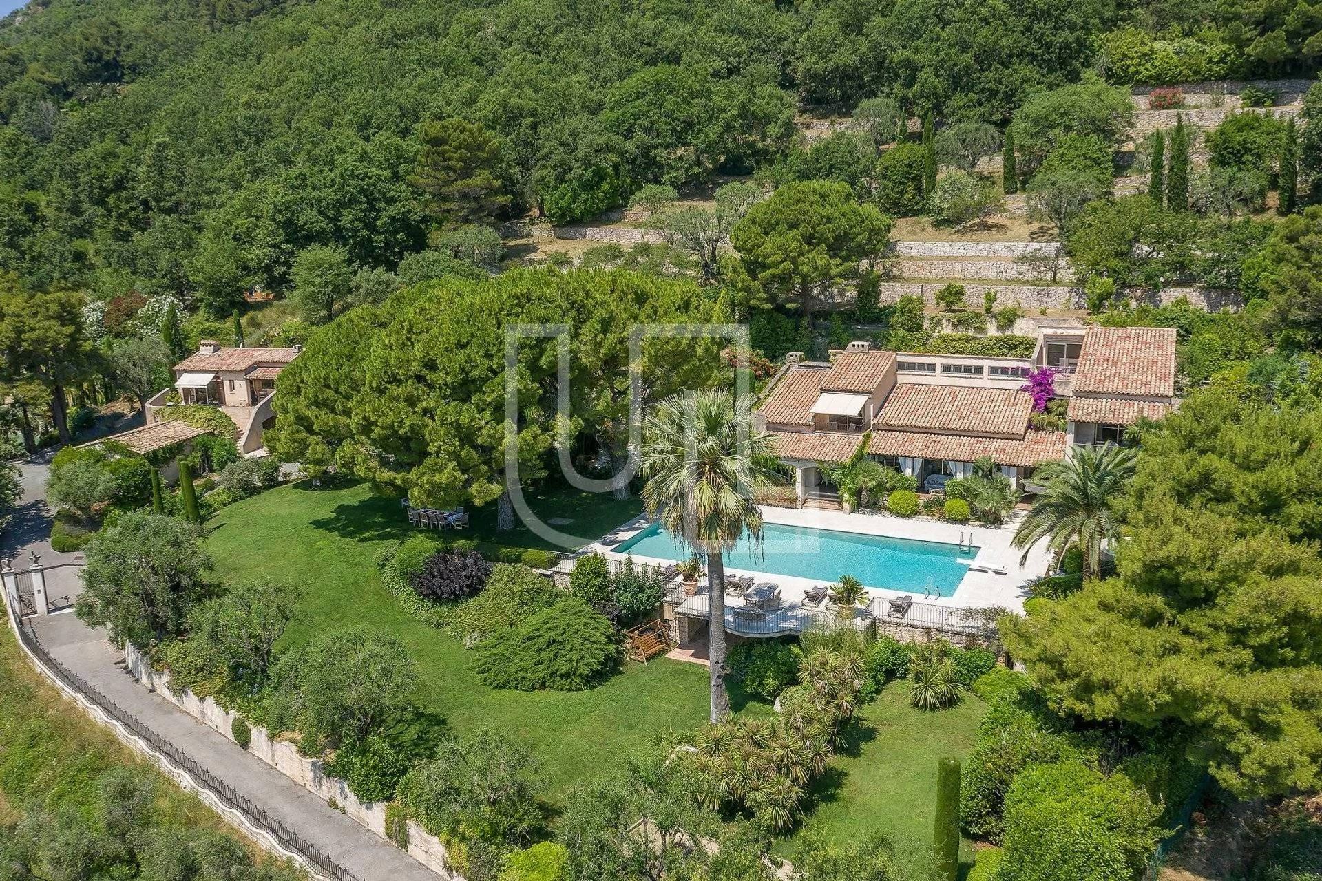 casa no Vence, Provence-Alpes-Cote d'Azur 11144948