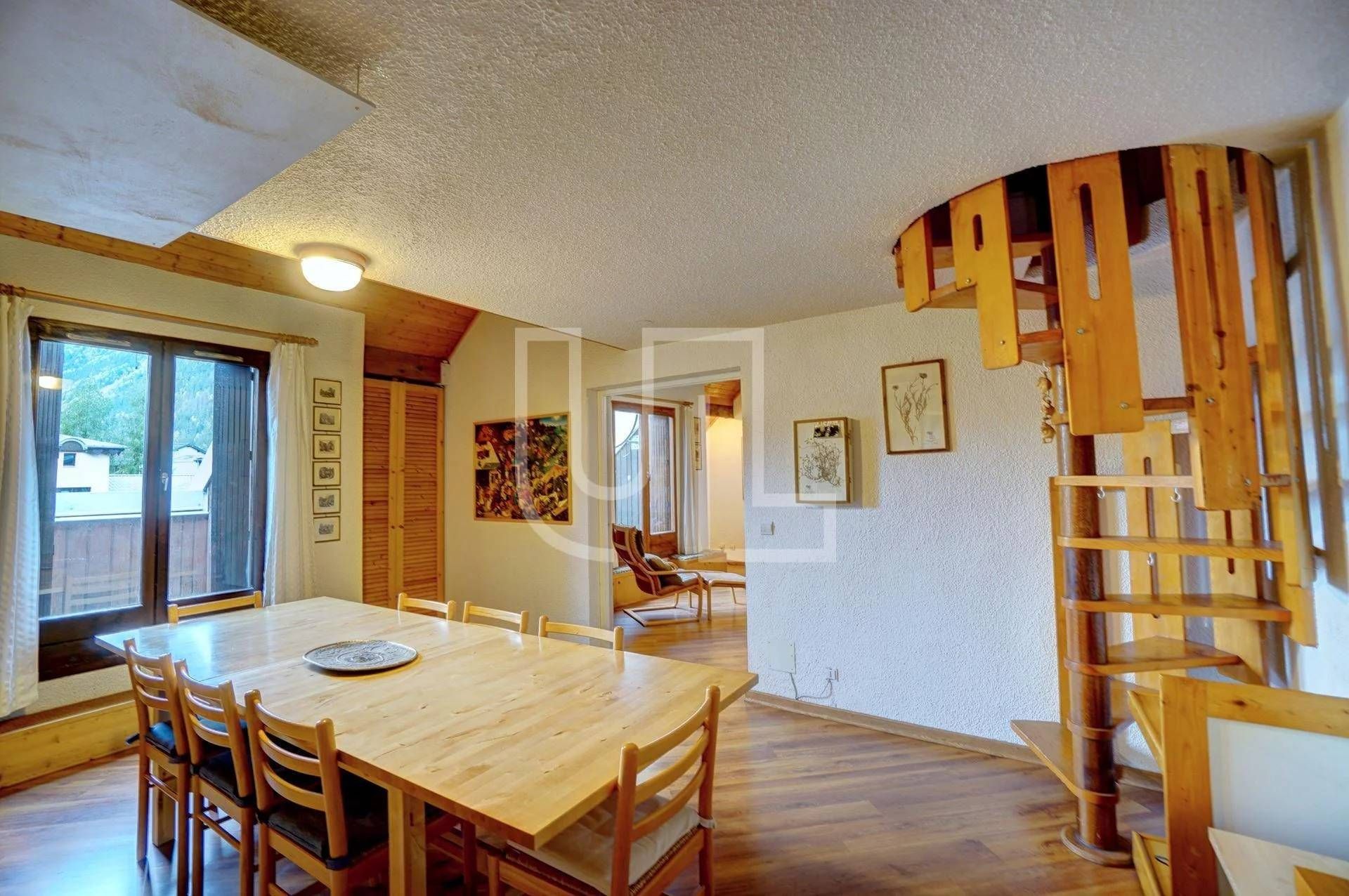 Condominium in Chamonix-Mont-Blanc, Auvergne-Rhône-Alpes 11144949