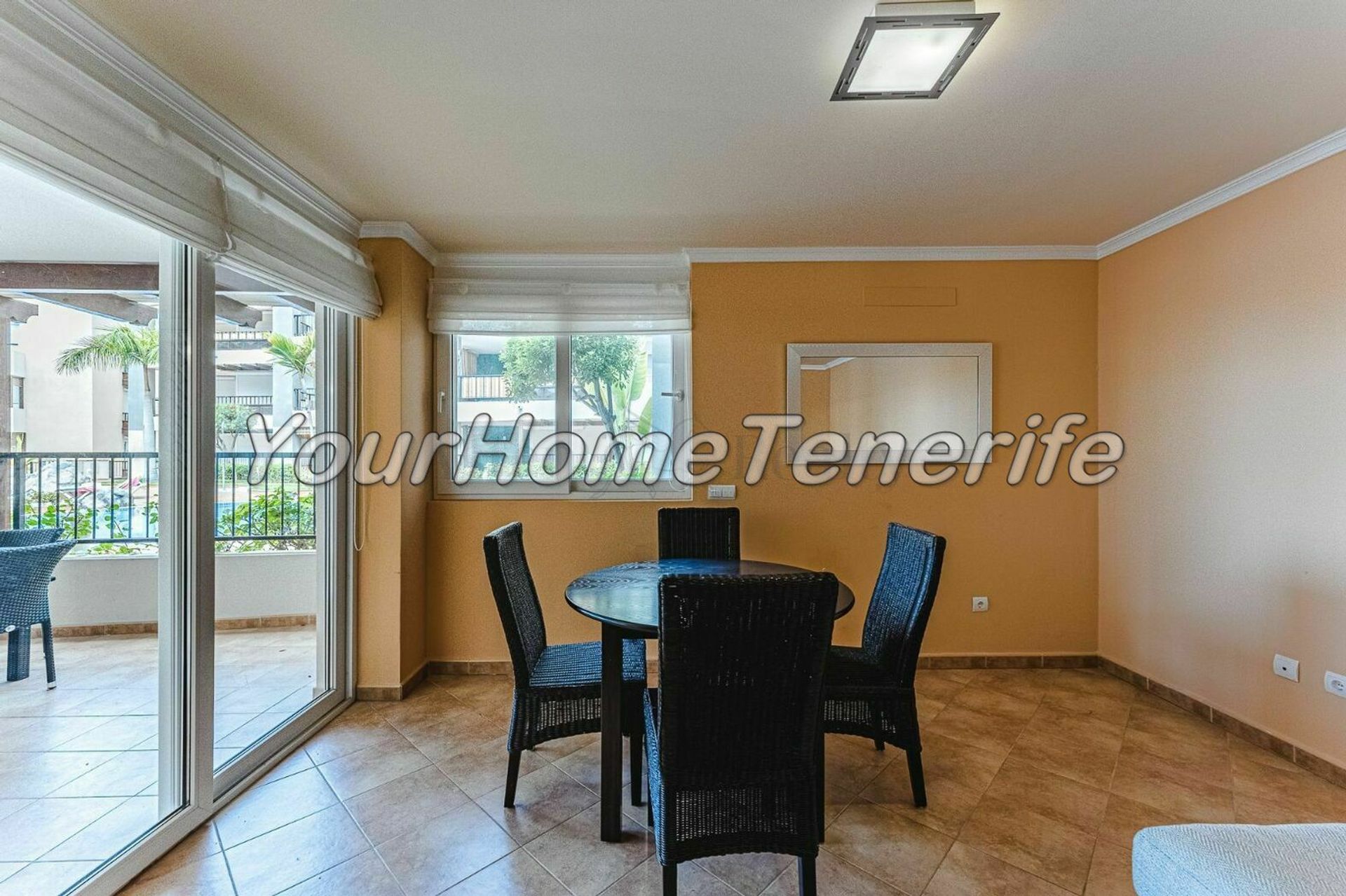 Кондоминиум в Arona, Canarias 11145001