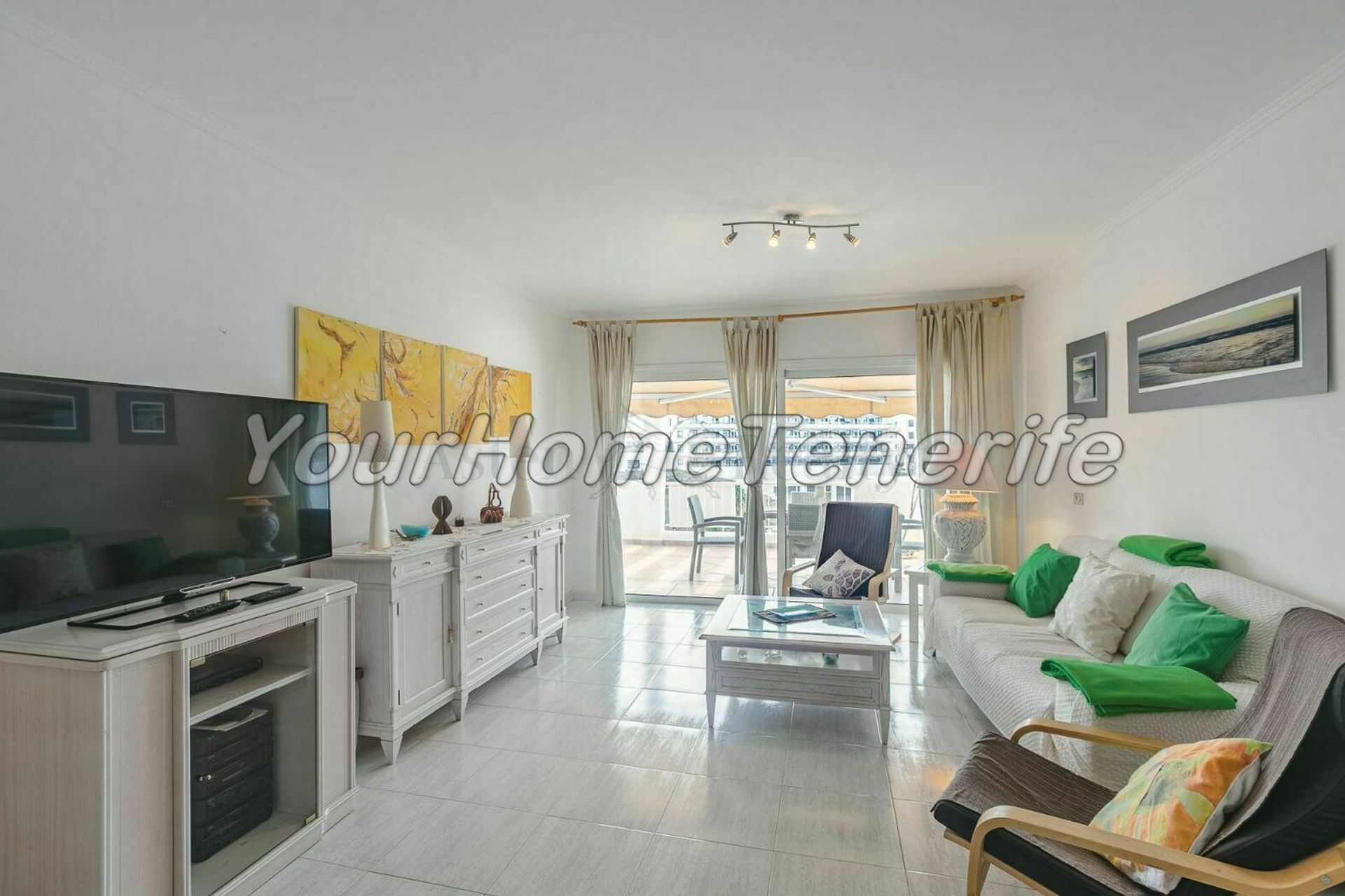 Квартира в Adeje, Canarias 11145006