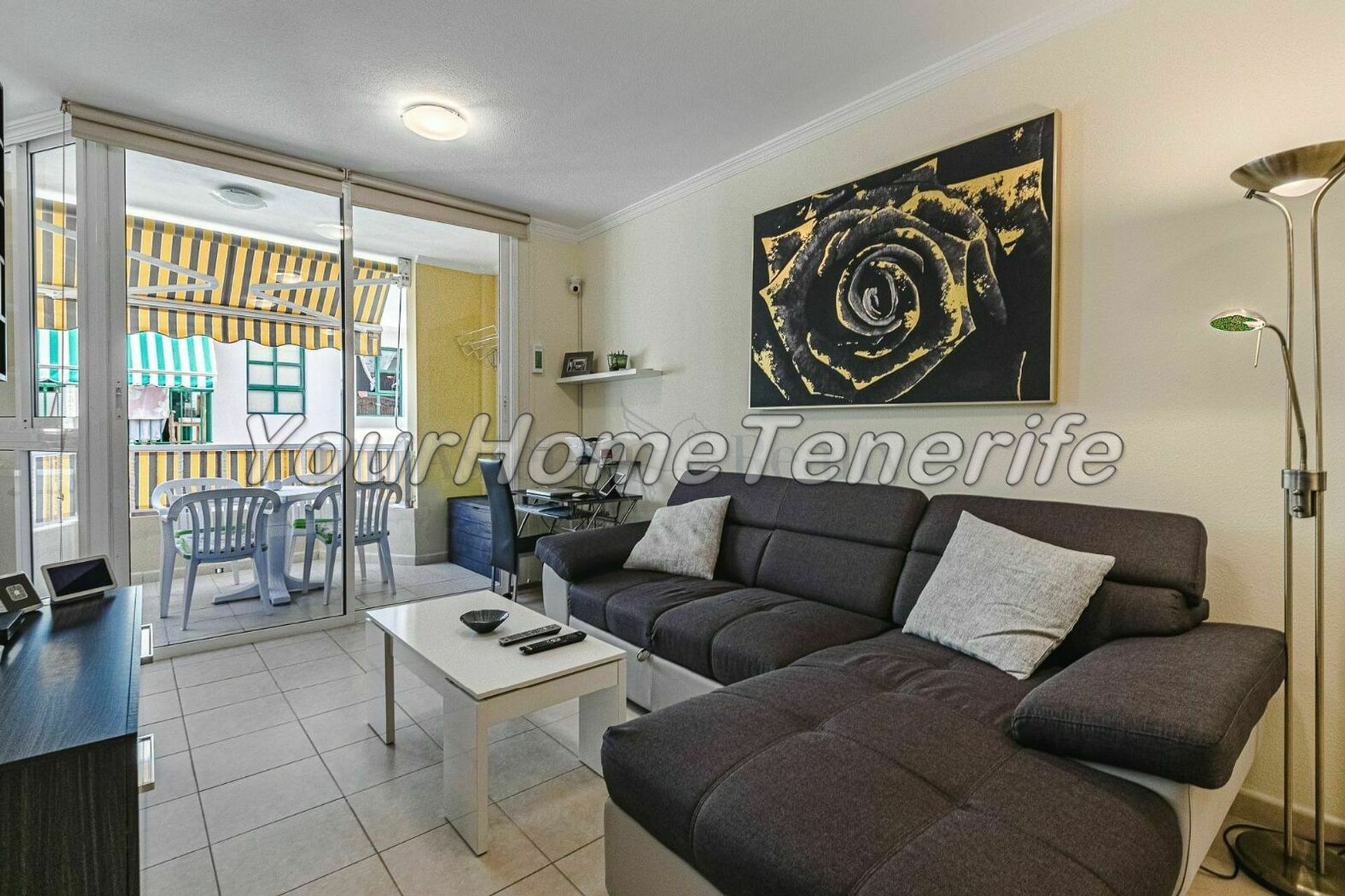 Condominium dans Guía de Isora, Canarias 11145052