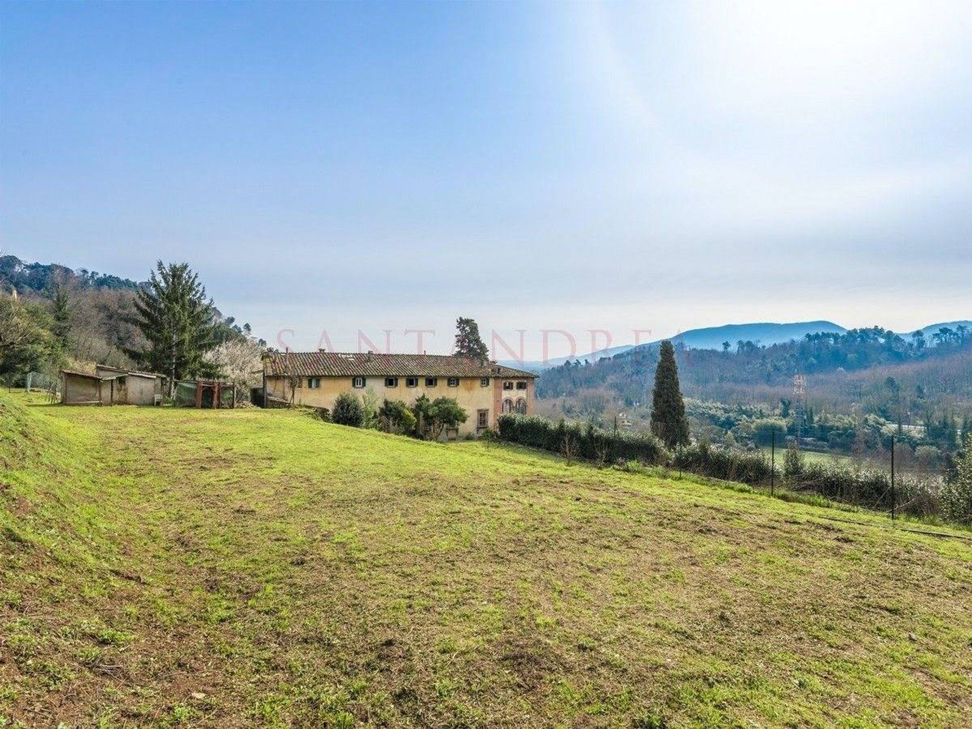 Rumah di Lucca, Toscana 11145143