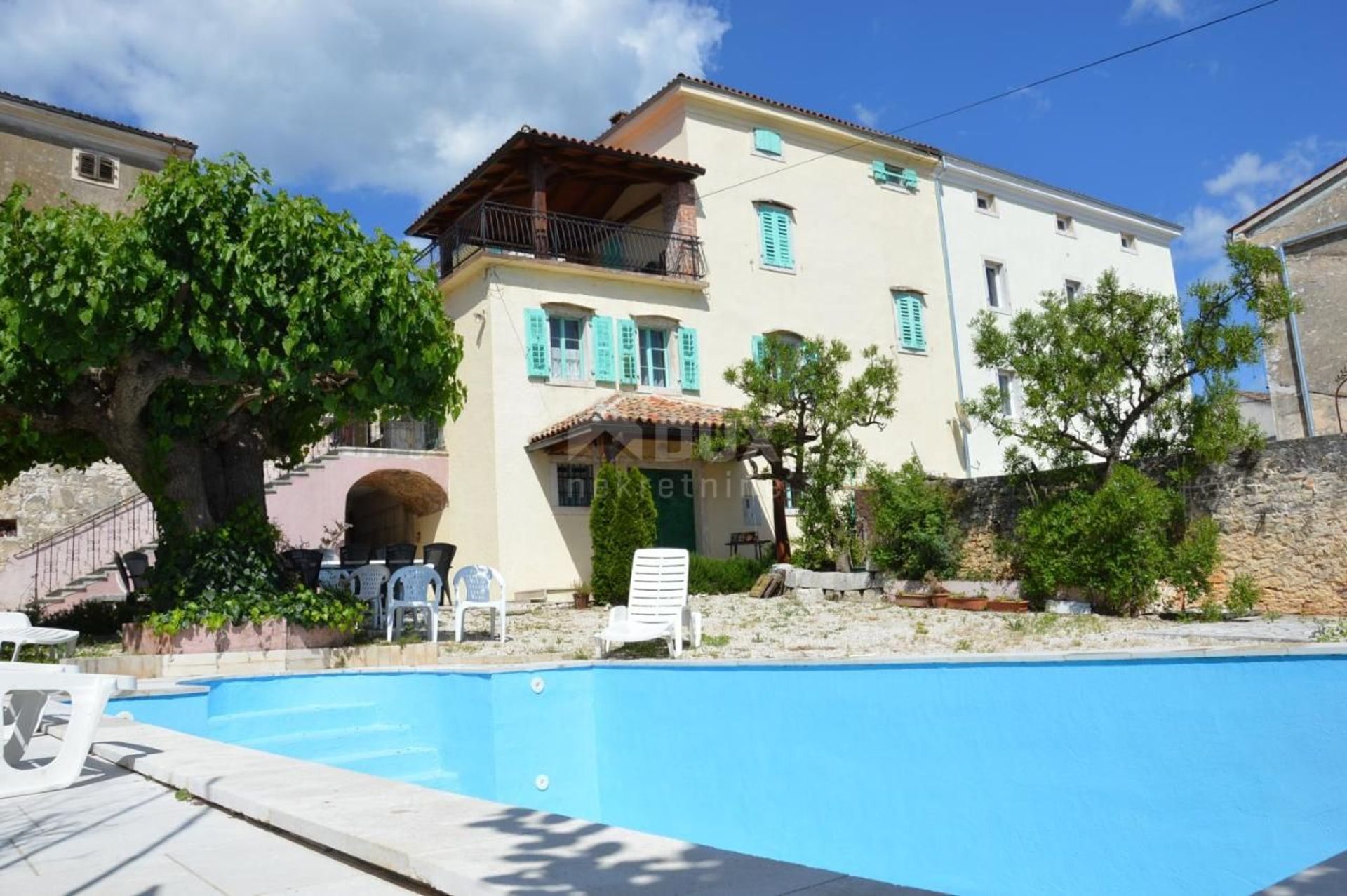 casa en Višnjan, Istria County 11145344