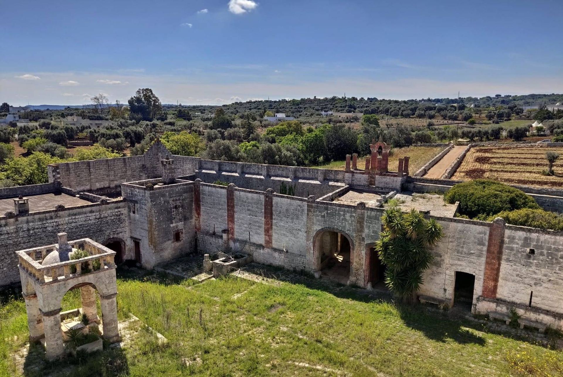 אַחֵר ב Polignano a Mare, Apulia 11145589