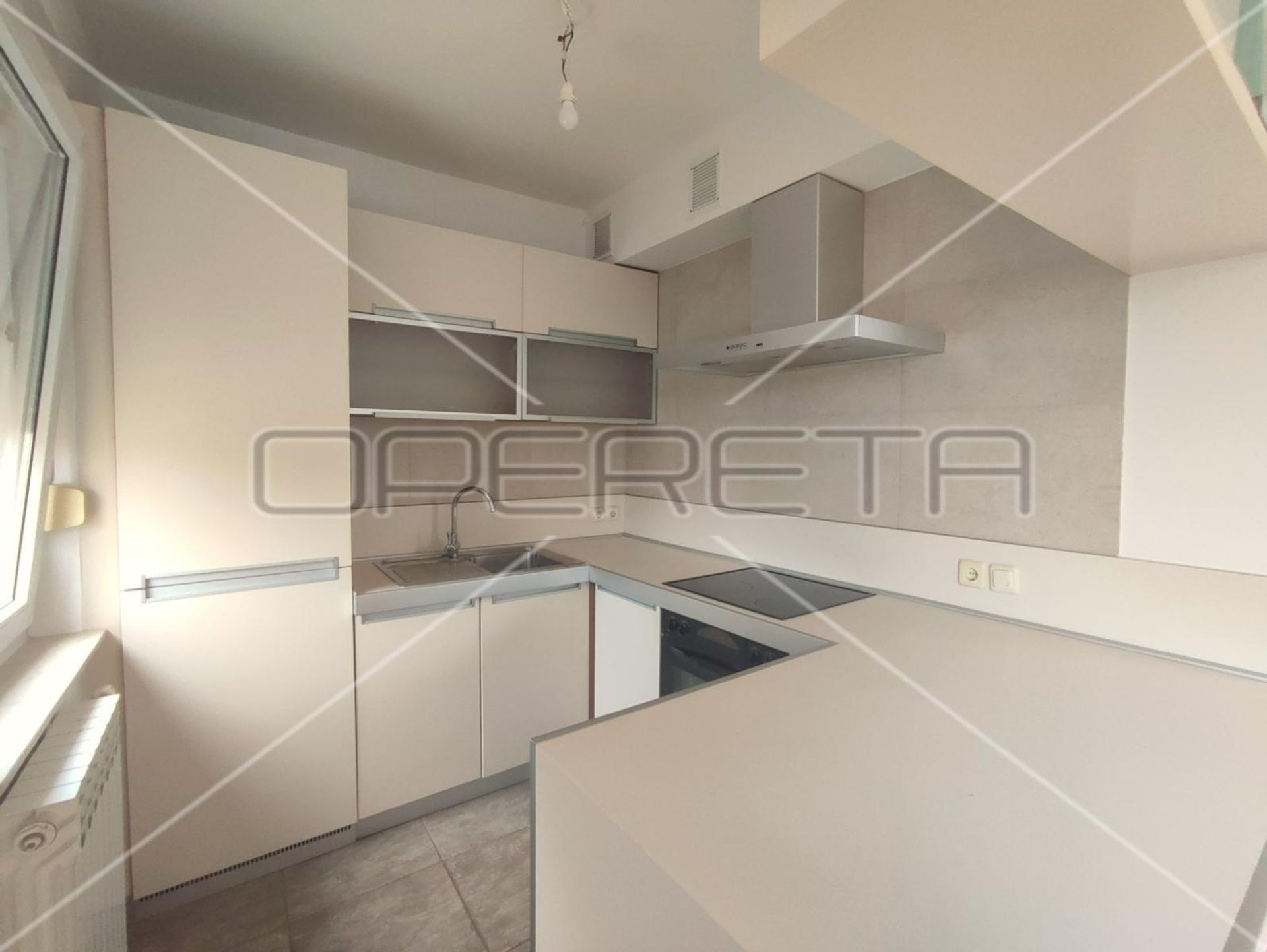 Condominio en remete, Zagreb, Graduado 11145892