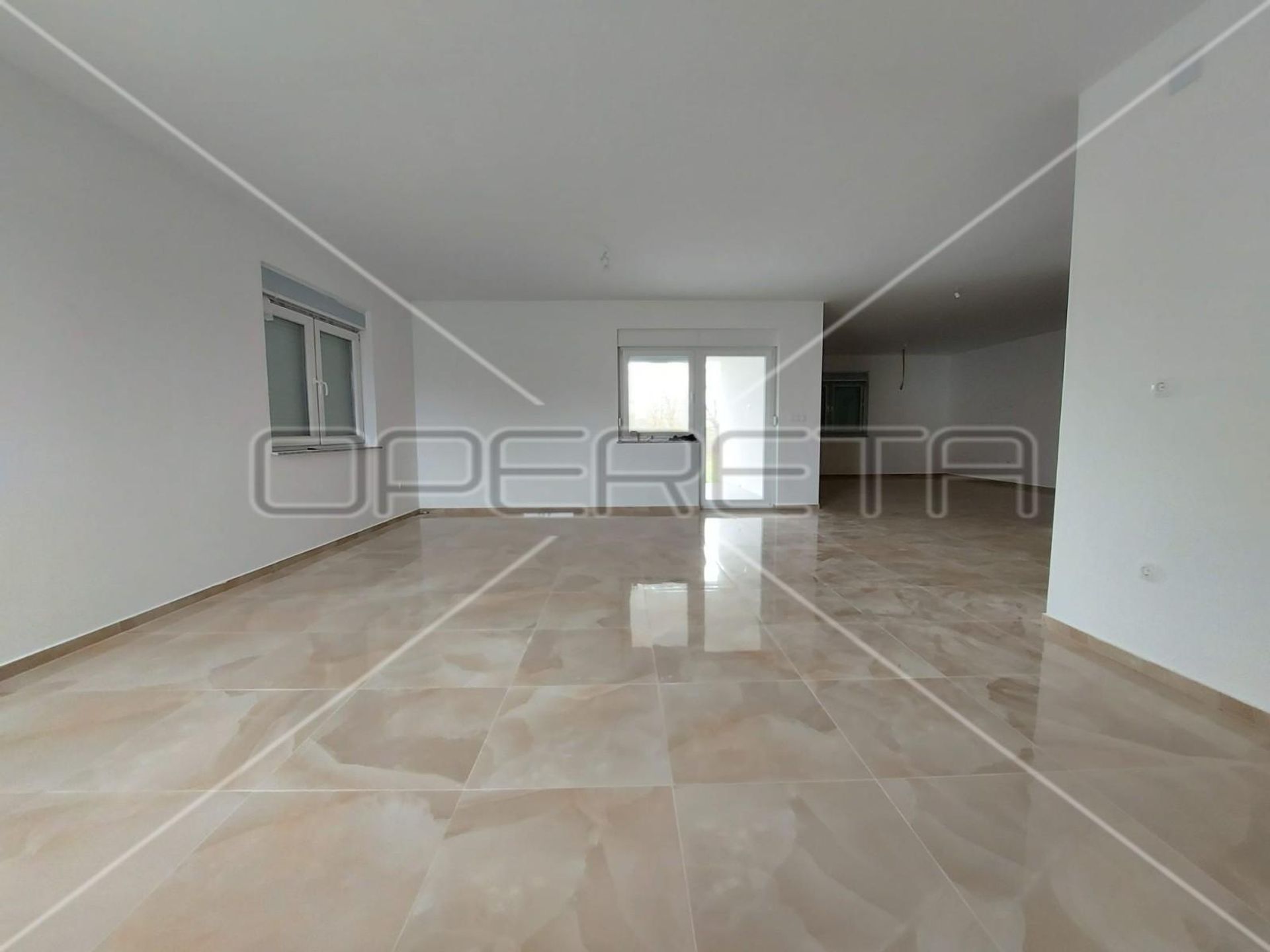 Huis in Budenec, Grad Zagreb 11145911