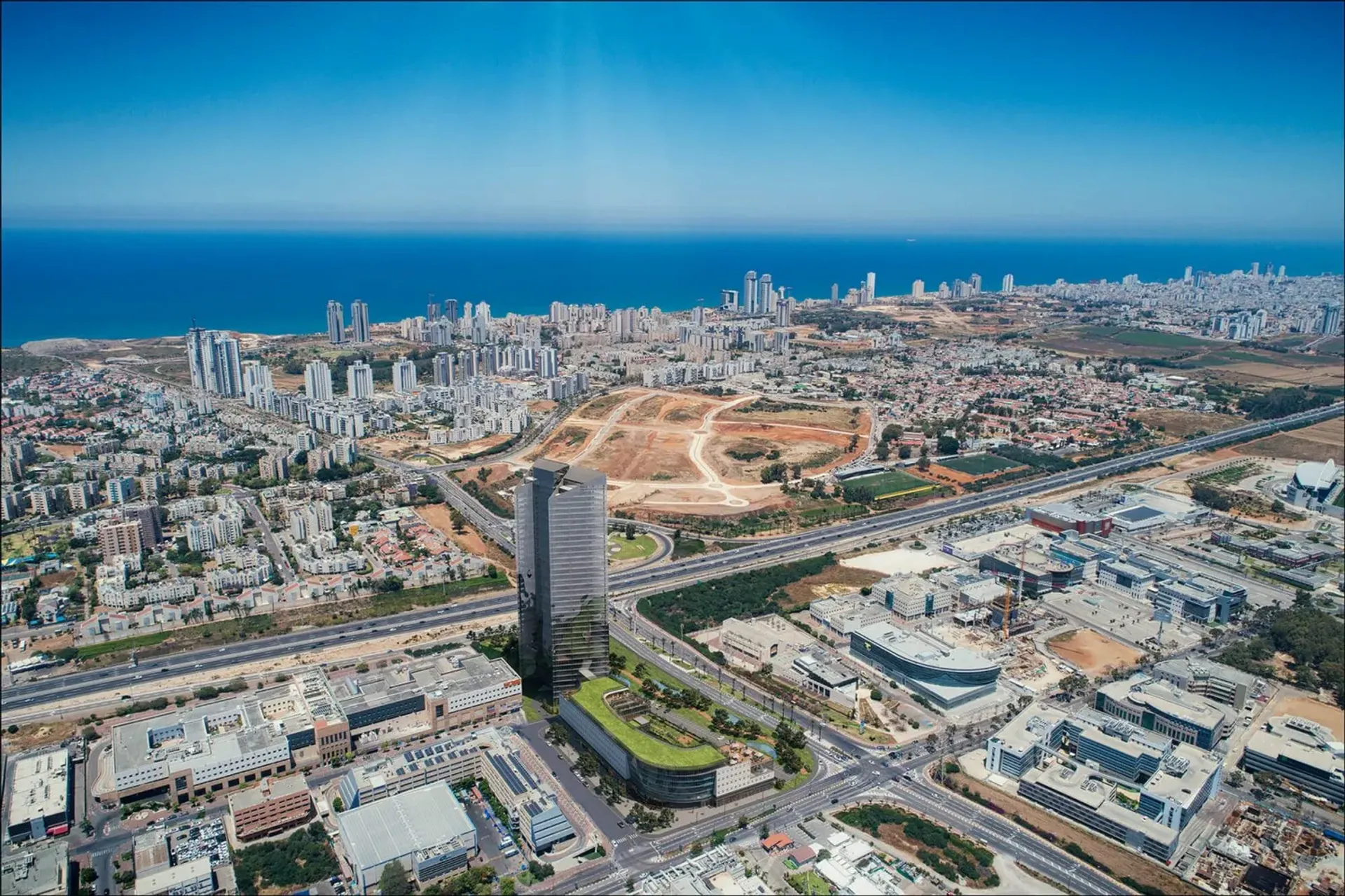 Bureau dans Netanya, Central 11145993