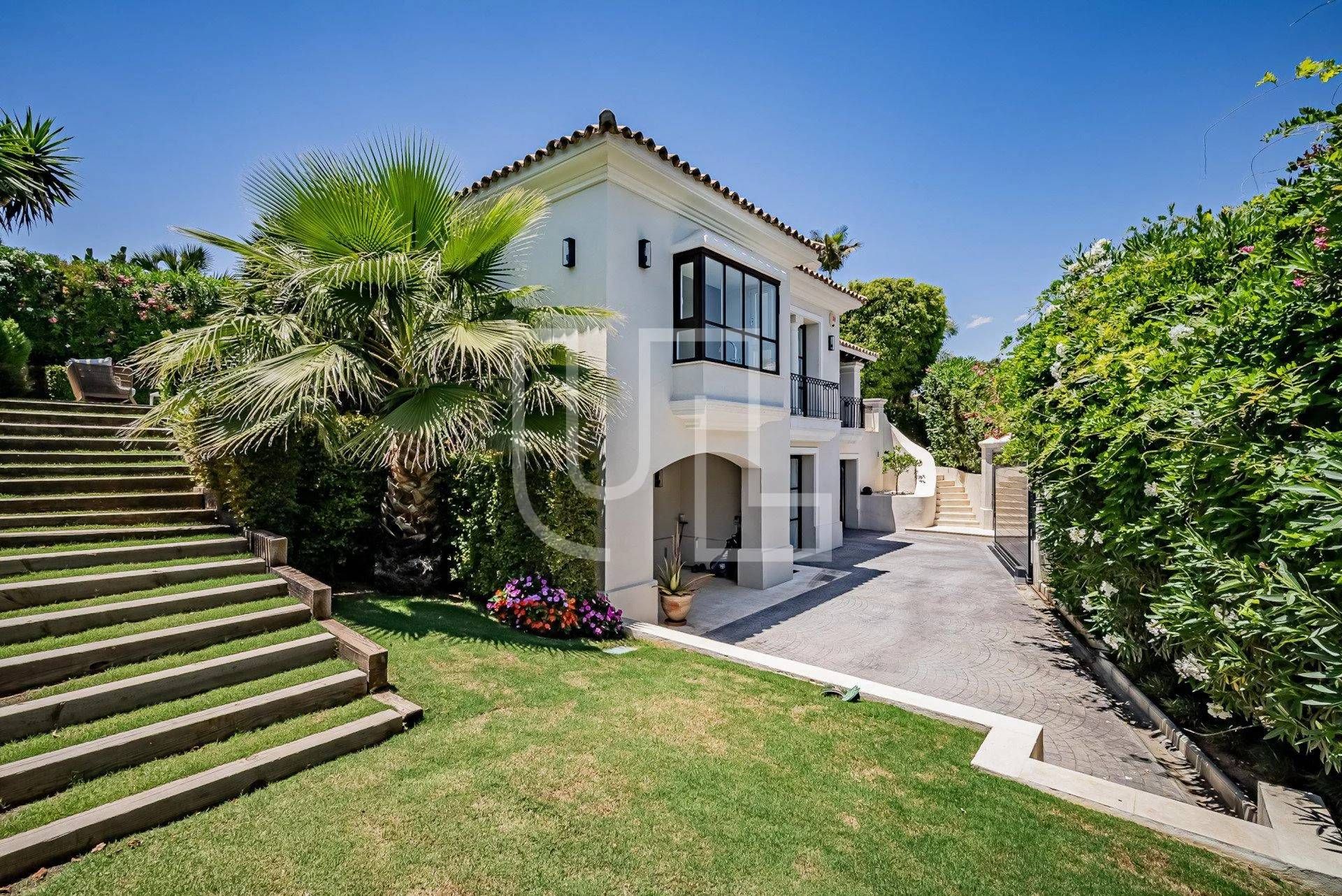 Haus im Marbella, Andalucía 11146157