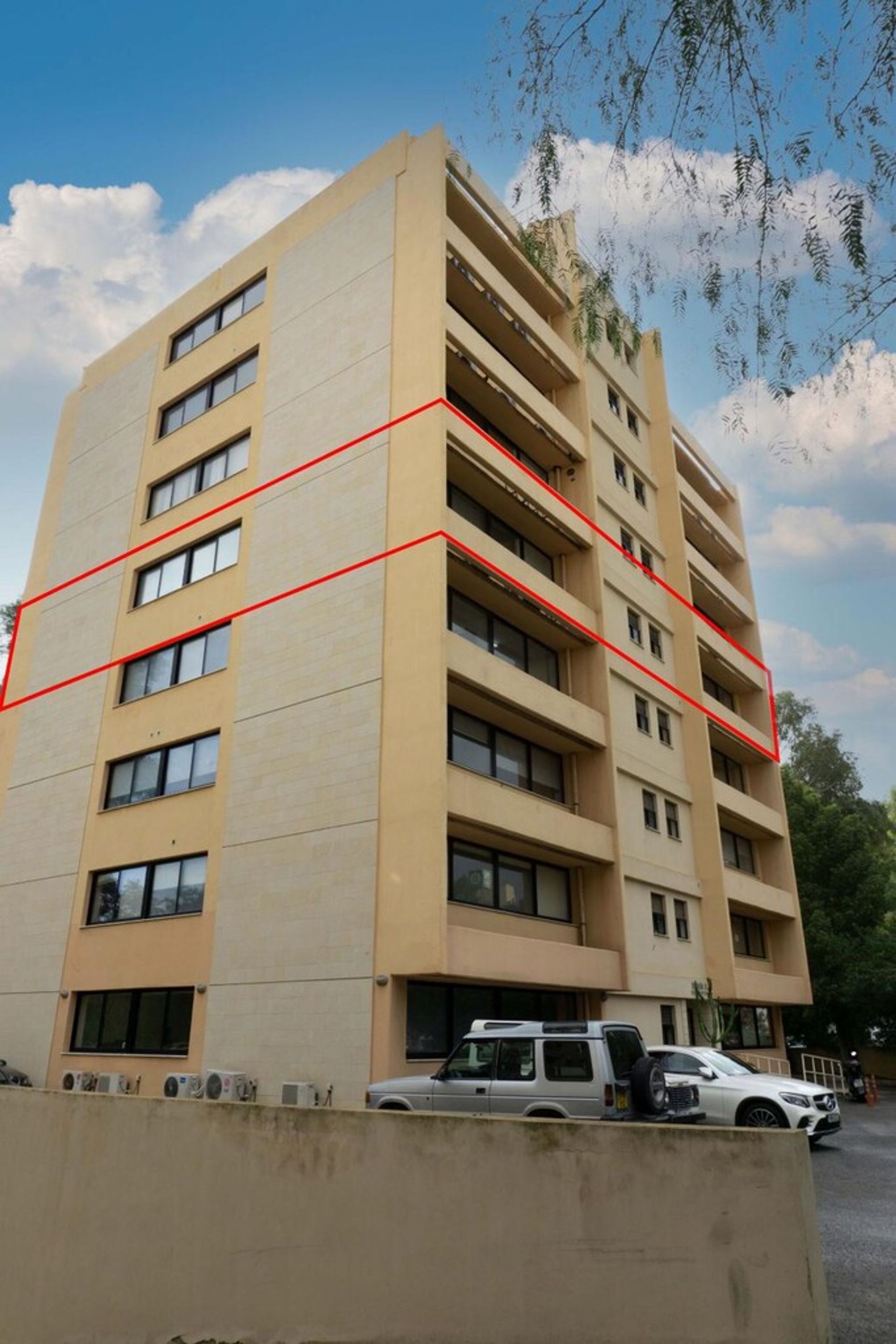 Przemysłowy w Nicosia, Nicosia 11146862