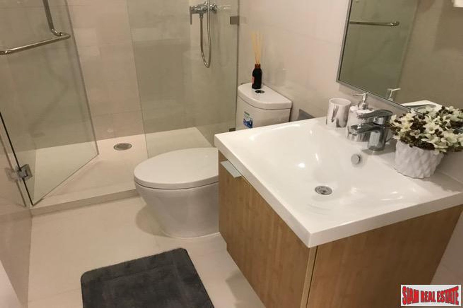 Condominio en Ban Kho Hai, Nakhon Pathom 11146935