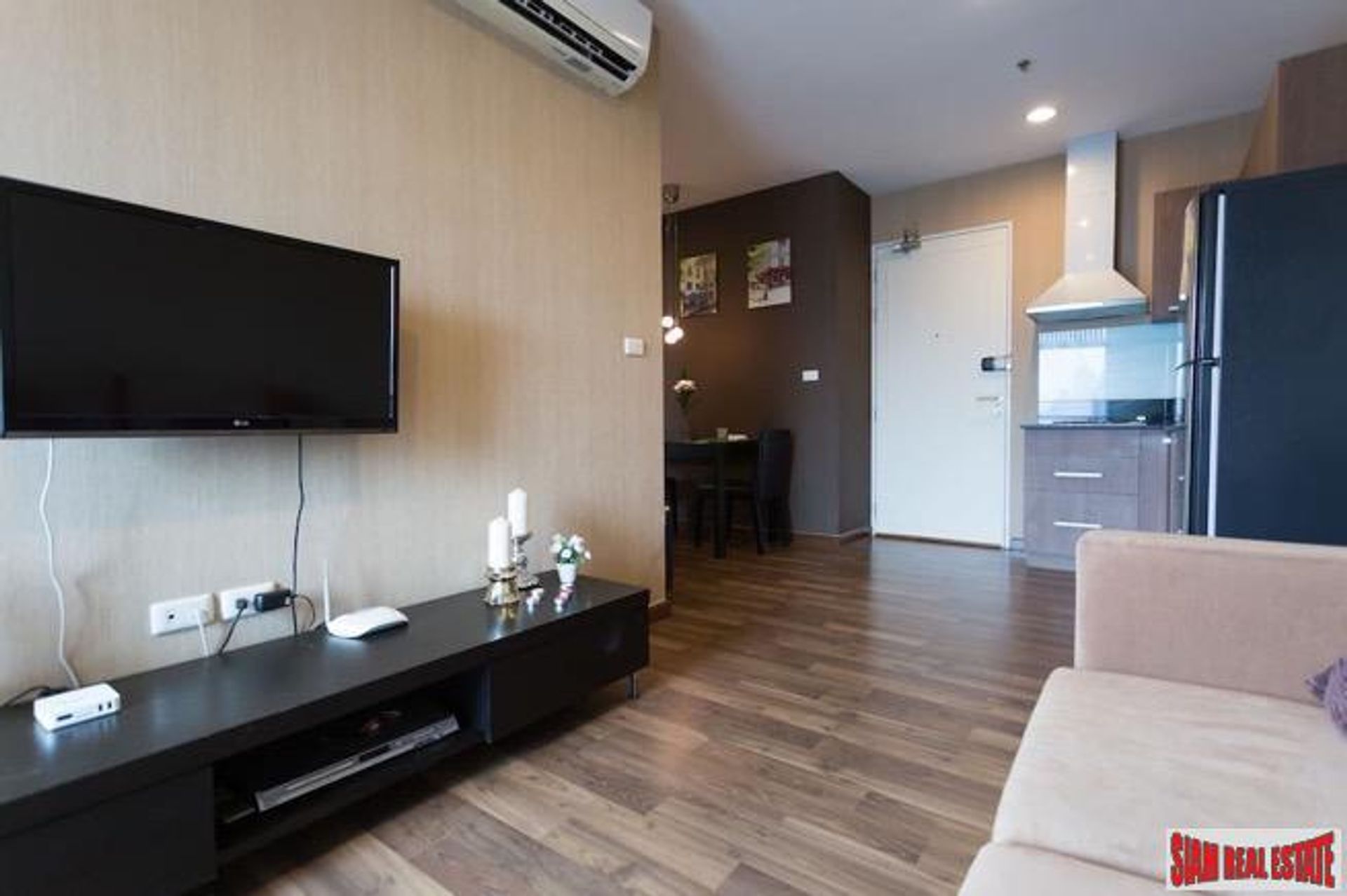 Condominium in Tambon Wang Yen, Chang Wat Nakhon Pathom 11147008