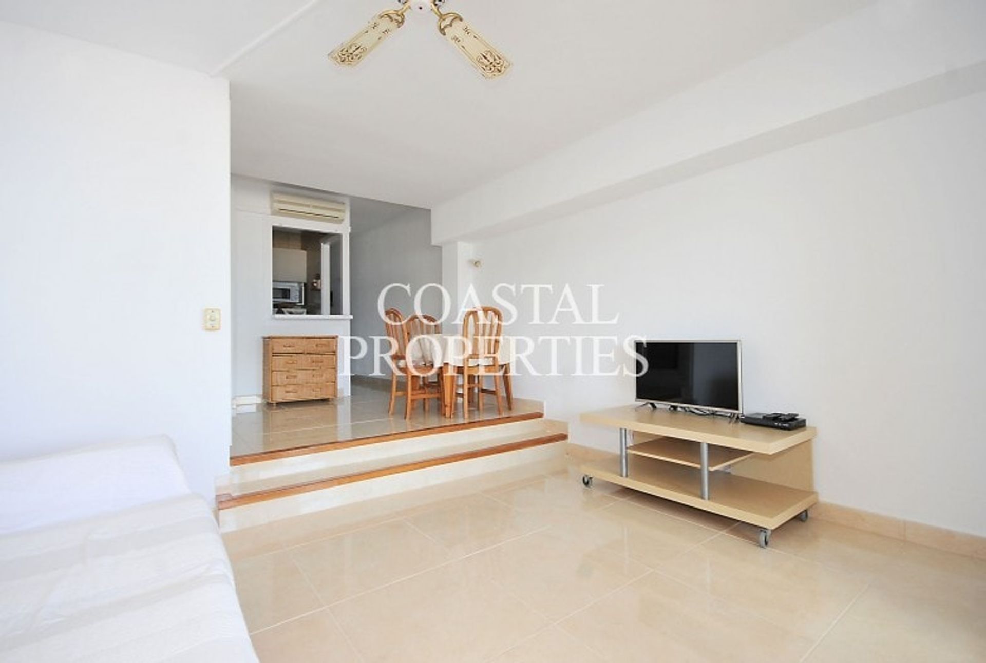 Condominium dans Palmanova, Illes Balears 11148289