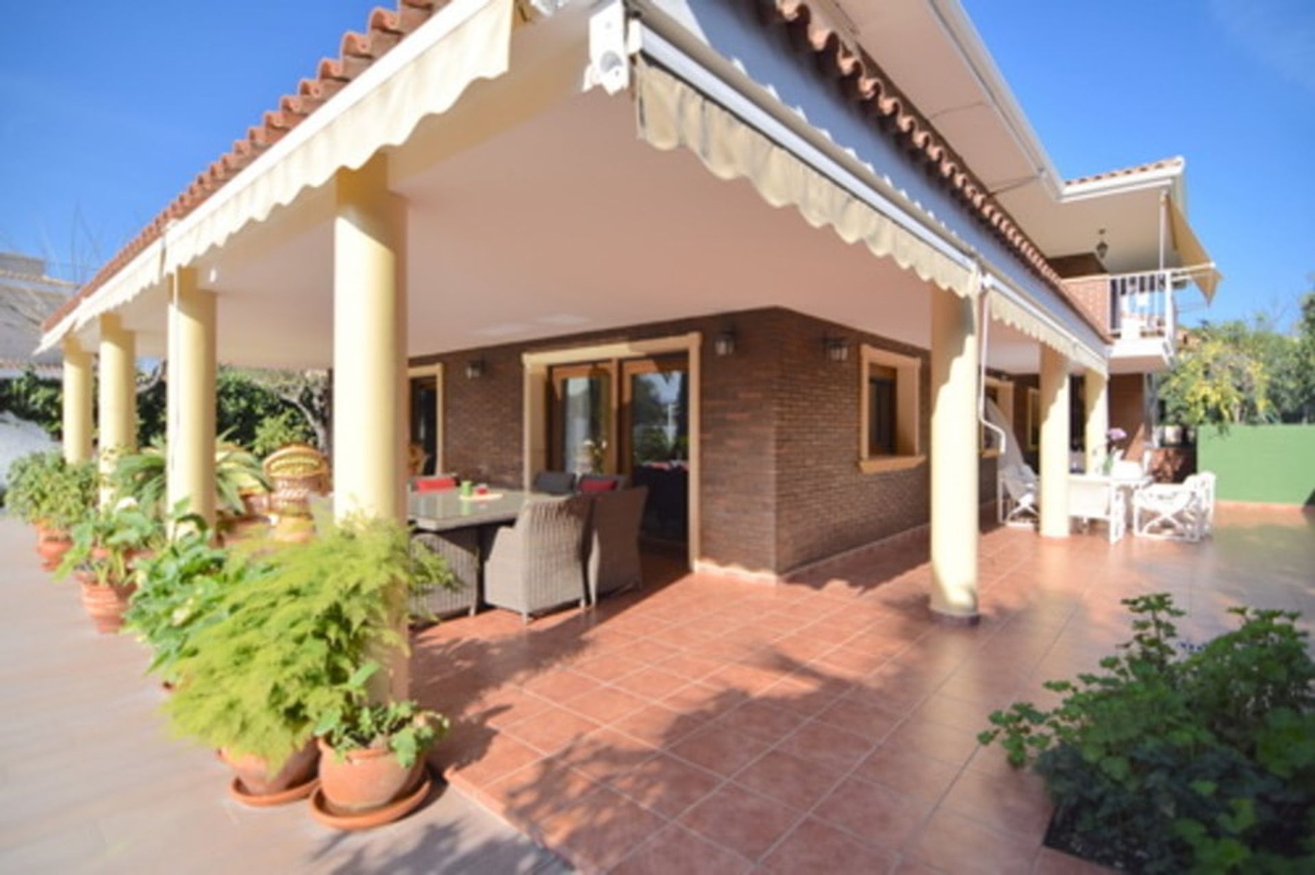 House in Benidorm, Comunidad Valenciana 11149815