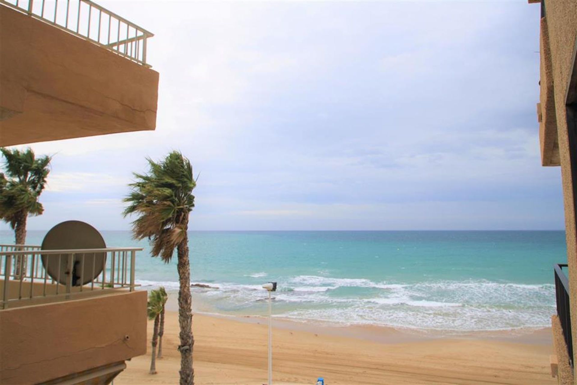 Condominium in Calpe, Comunidad Valenciana 11149821