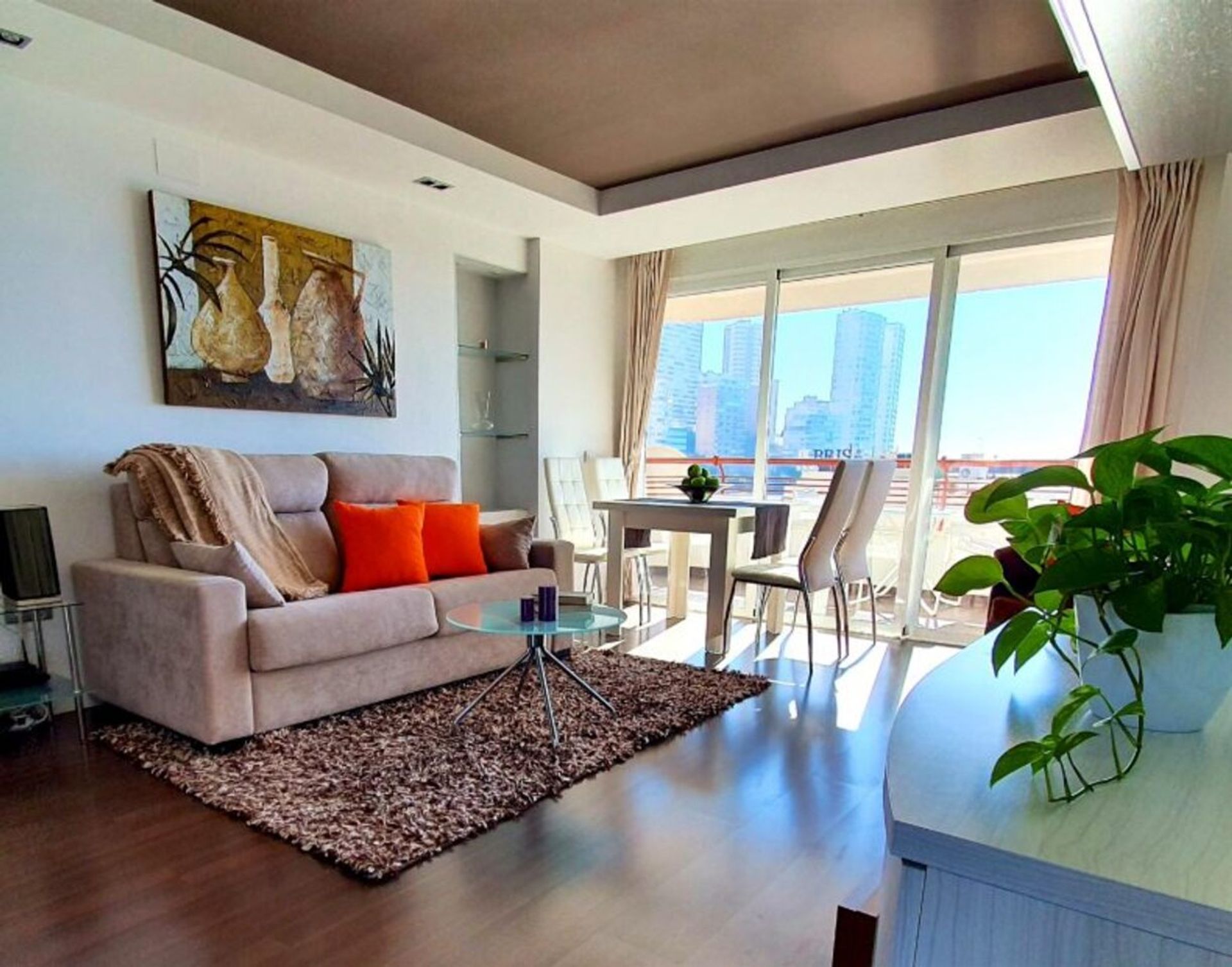 Condominium in Benidorm, Comunidad Valenciana 11149908