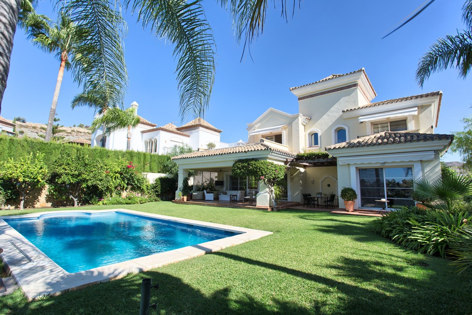 House in Benahavis, Andalusia 11150901