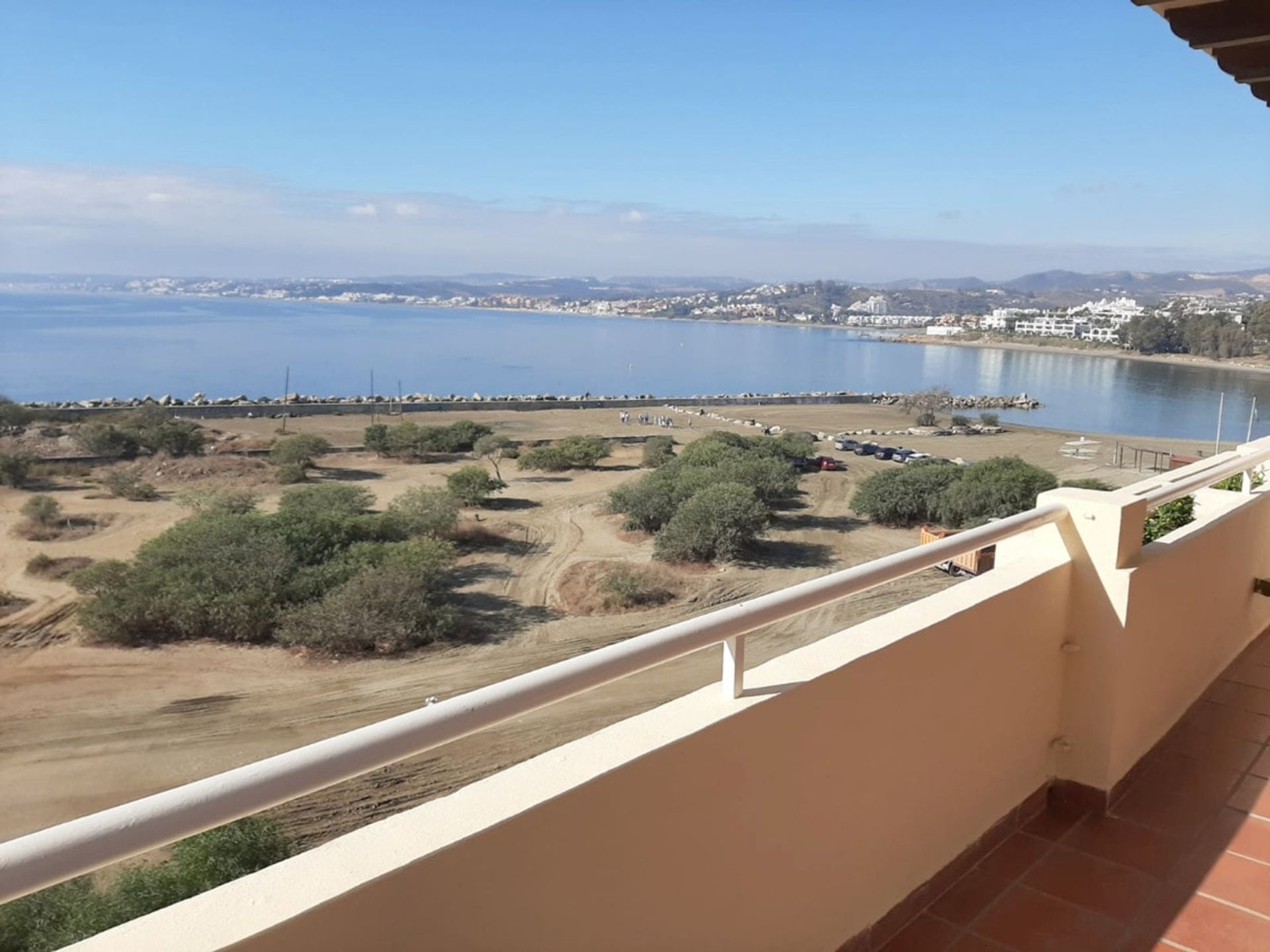 Condominium in Estepona, Andalusia 11150920