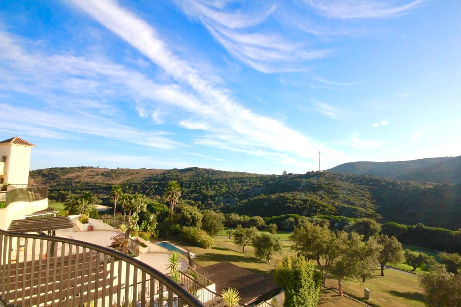 Eigentumswohnung im Guadiaro, Andalusien 11153560