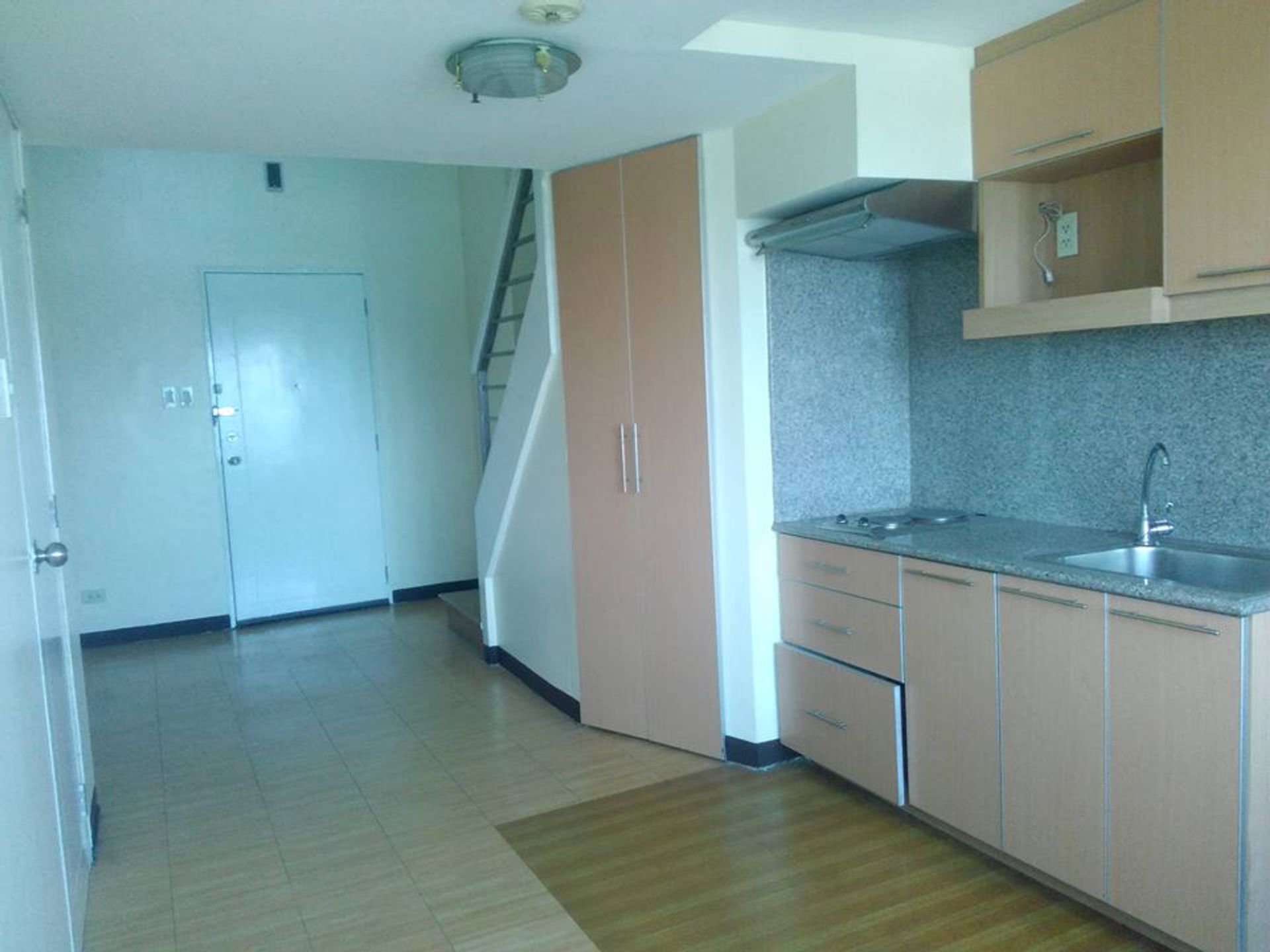 Condominio nel Malamig, Mandaluyong 11154281