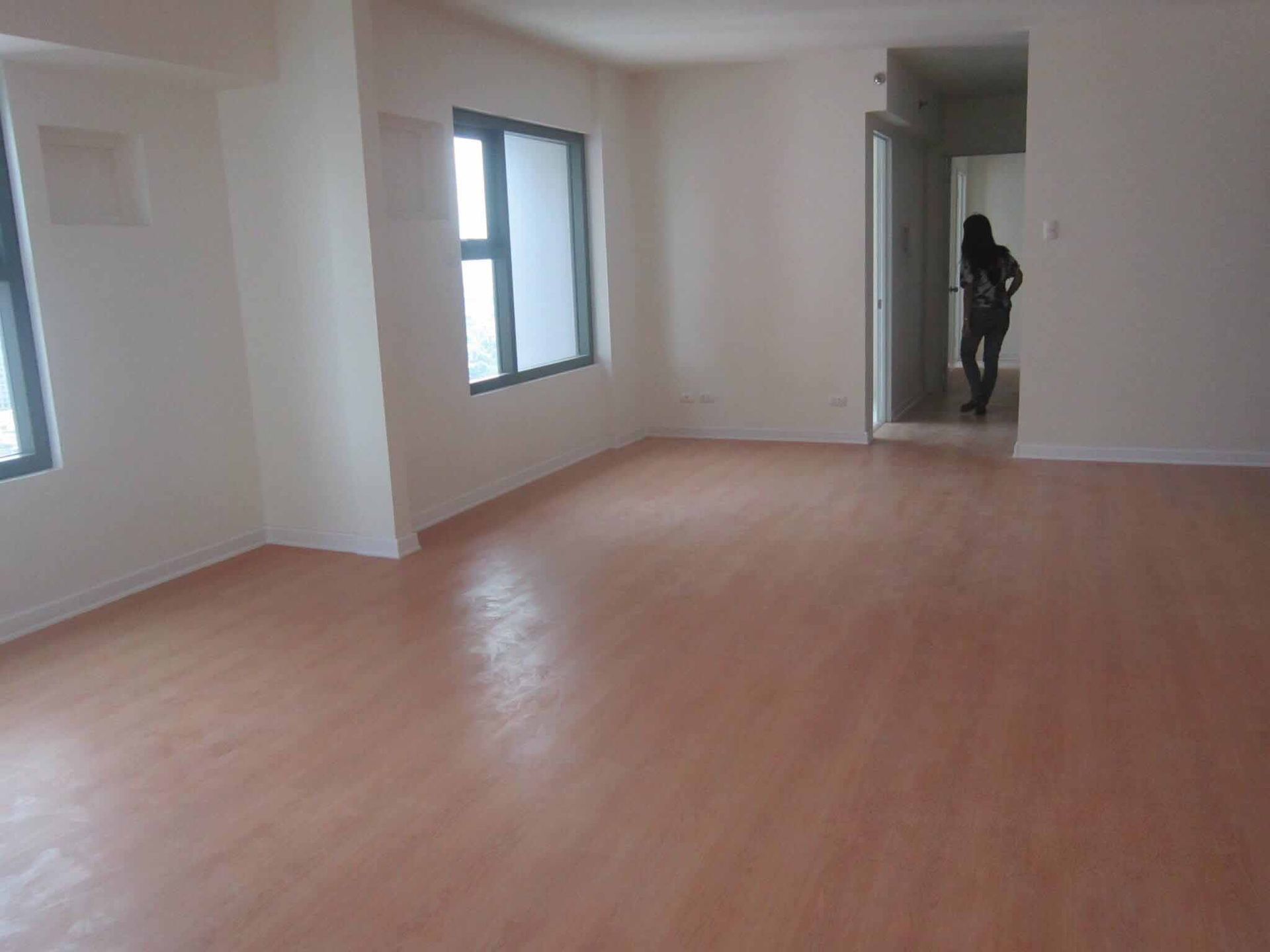 Condominium in San Antonio, Makati 11154604