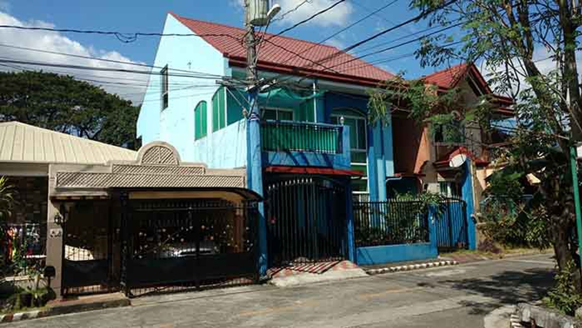 House in San Juan, Rizal 11155013