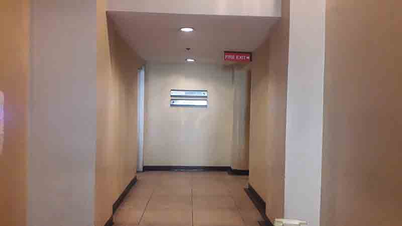Pejabat dalam Mandaluyong, Metro Manila 11155158