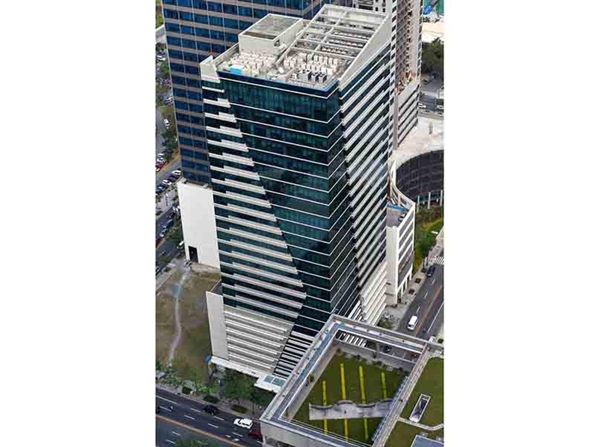 Kantor di Poskan Sisi Utara yang Tepat, Makati 11155462