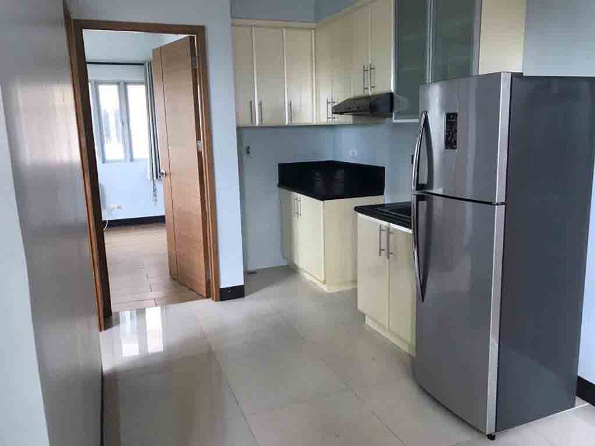 Condominium in South Side, Makati 11155484