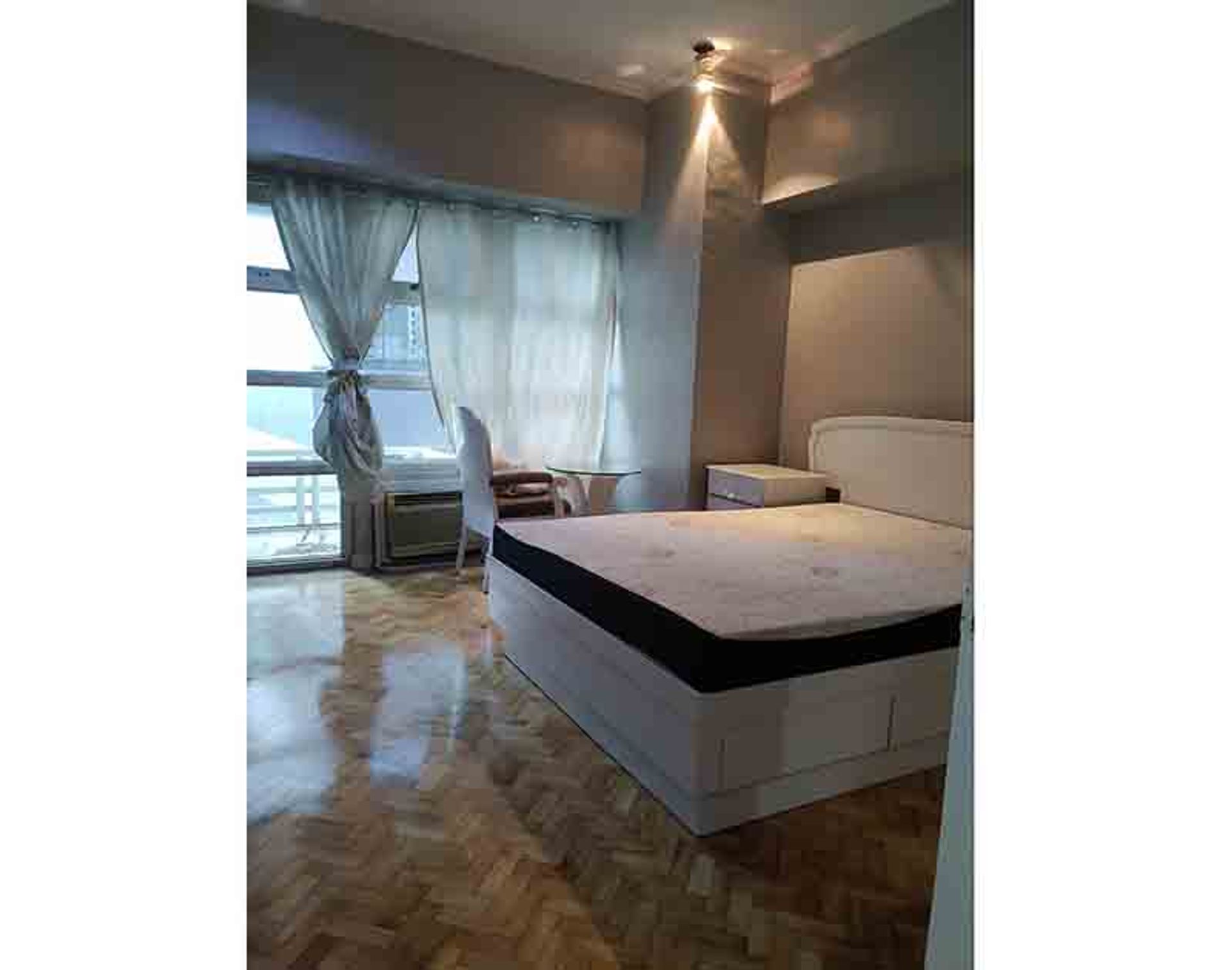 Condominium dans Urdaneta, Makati 11155485