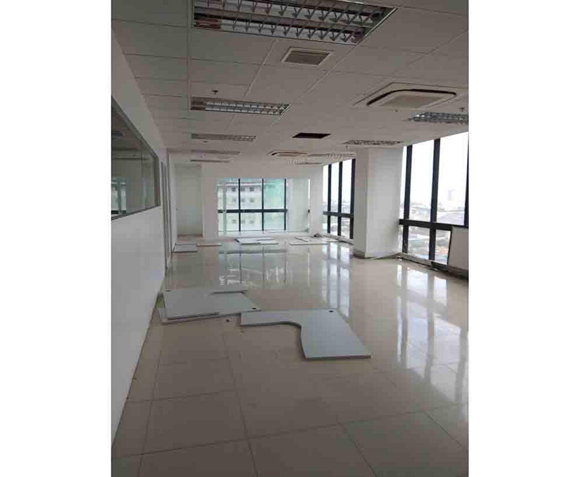 Büro im Luz, Cebu 11155497