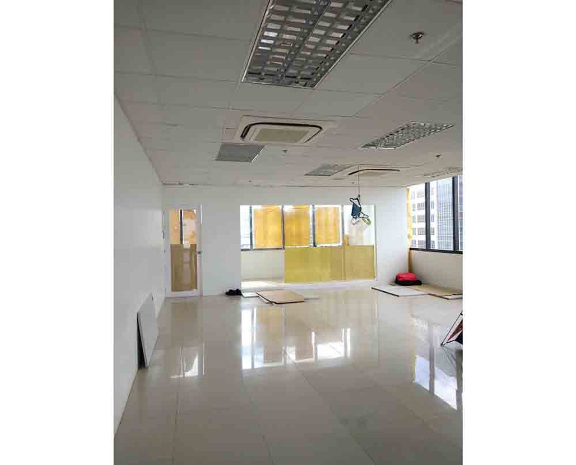 Büro im Luz, Cebu 11155497