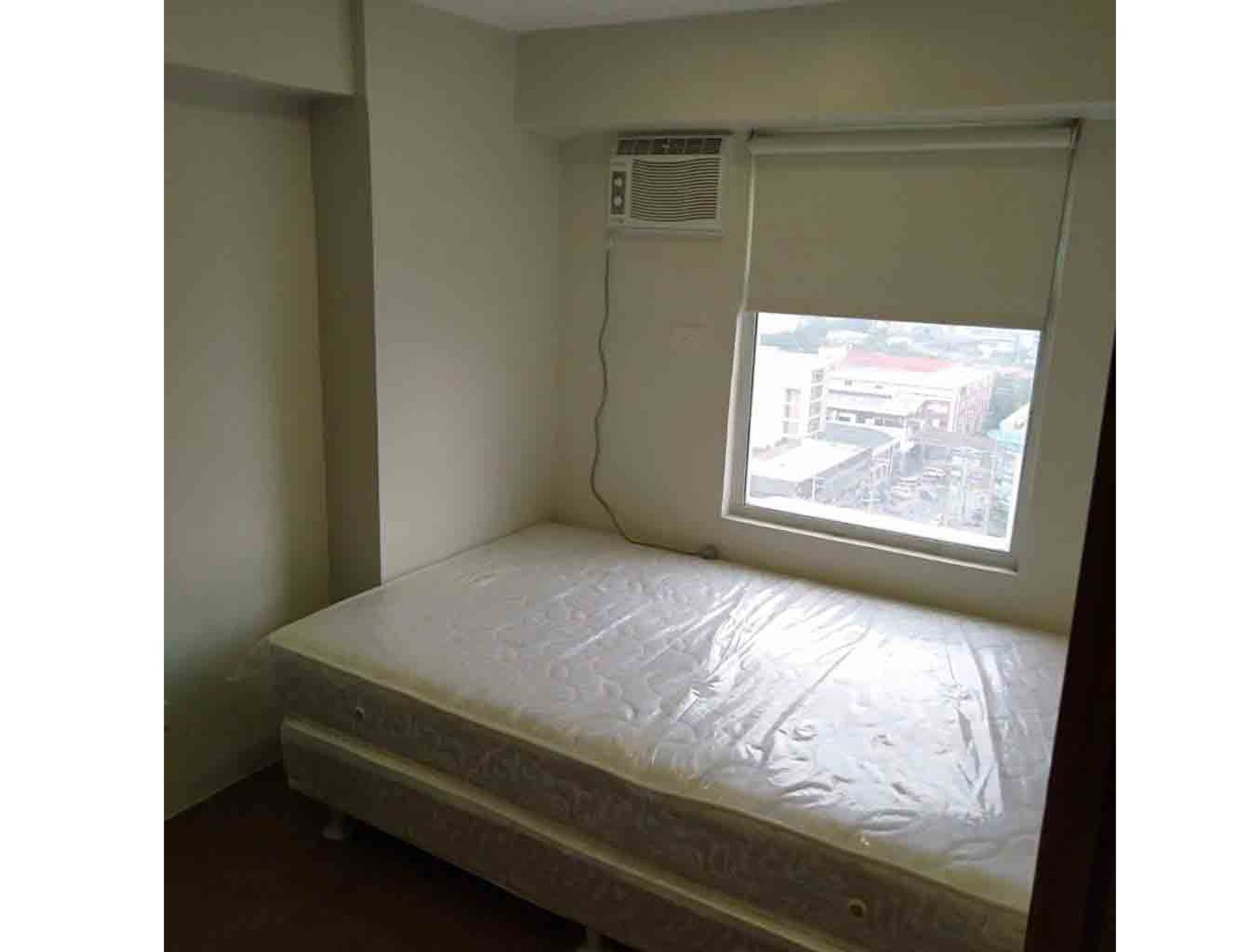 Condominium in Valencia, Quezon 11155510