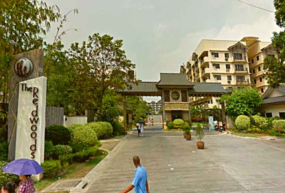 Condominium in Quezon City, Metro Manila 11156012