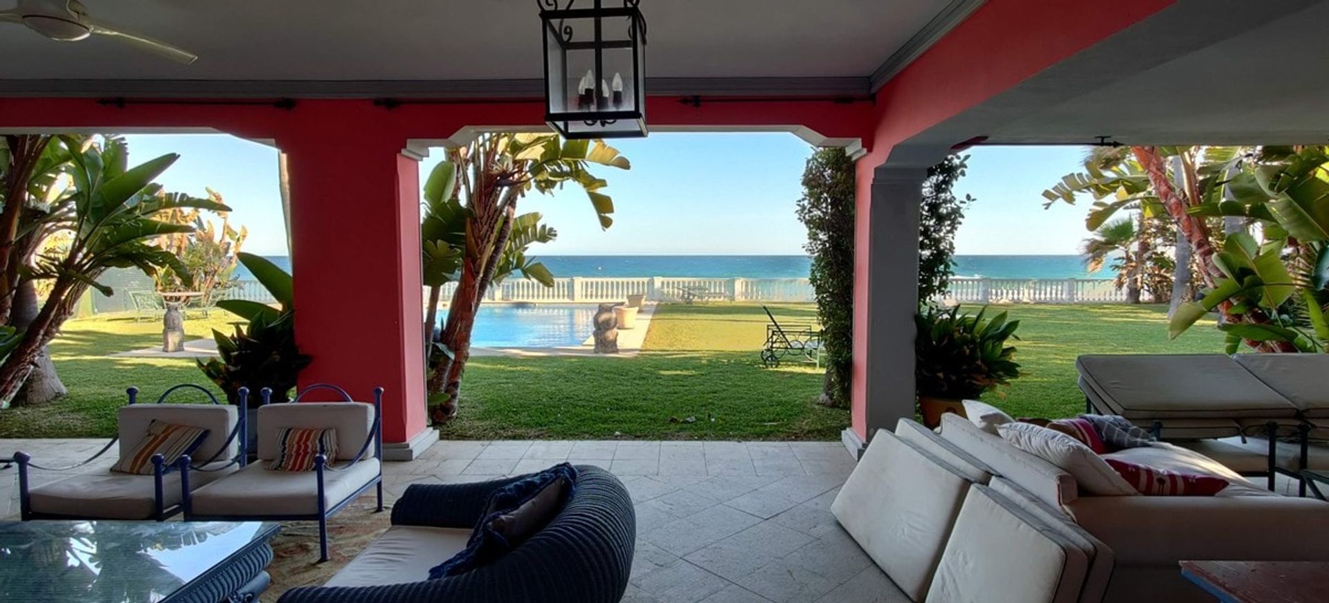 rumah dalam Estepona, Andalucía 11157794