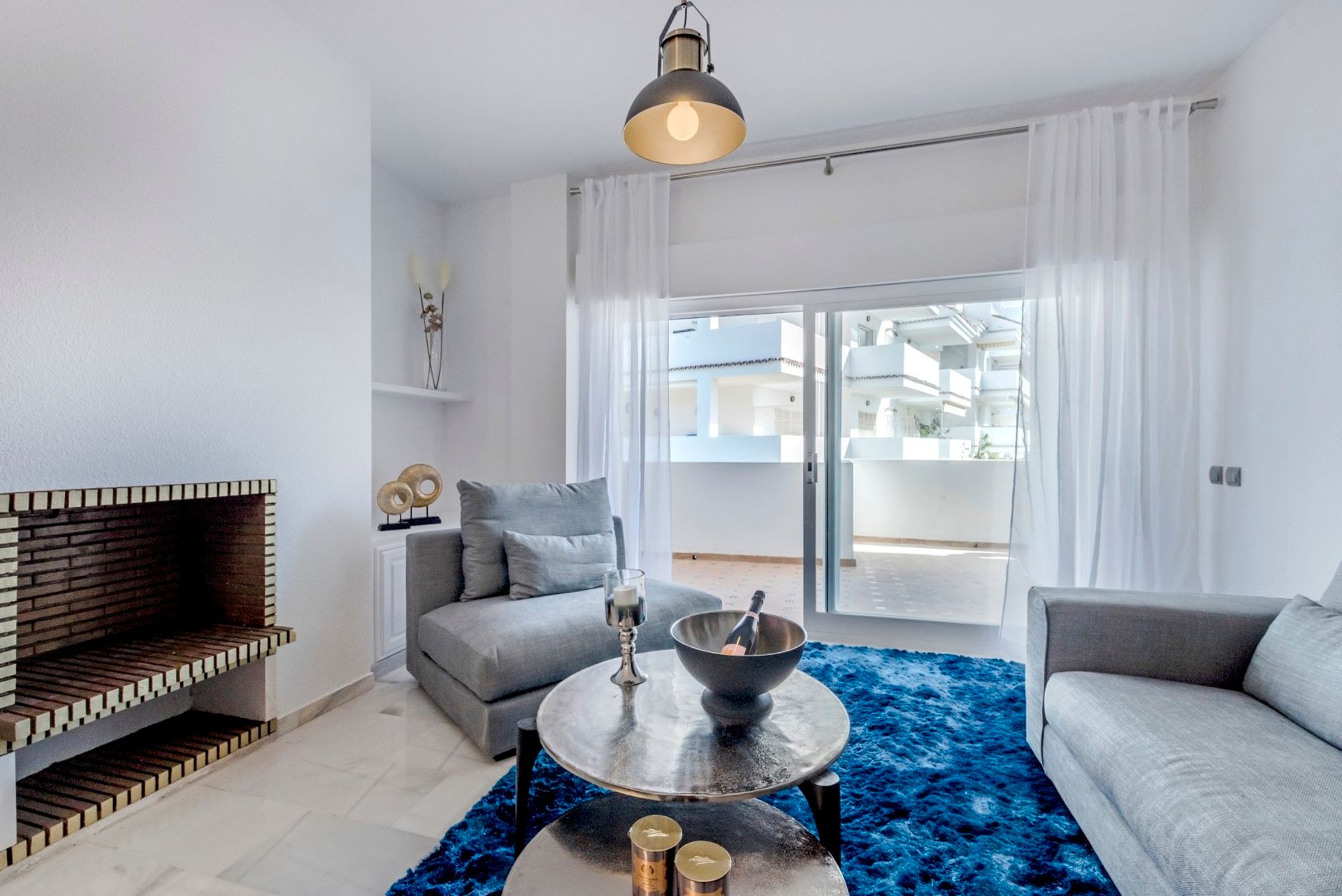 Condominium in Marbella, Andalucía 11158057