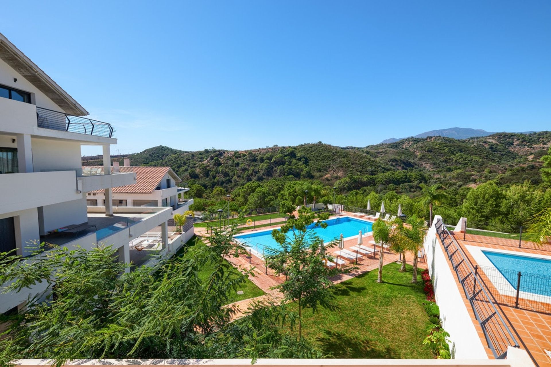 Condominio en Estepona, Andalucía 11158873