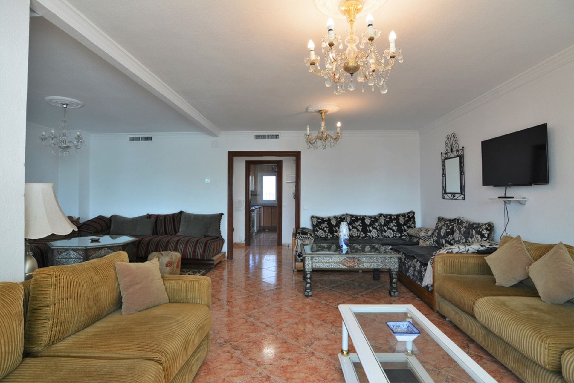 Condominium in Fuengirola, Andalucía 11159025