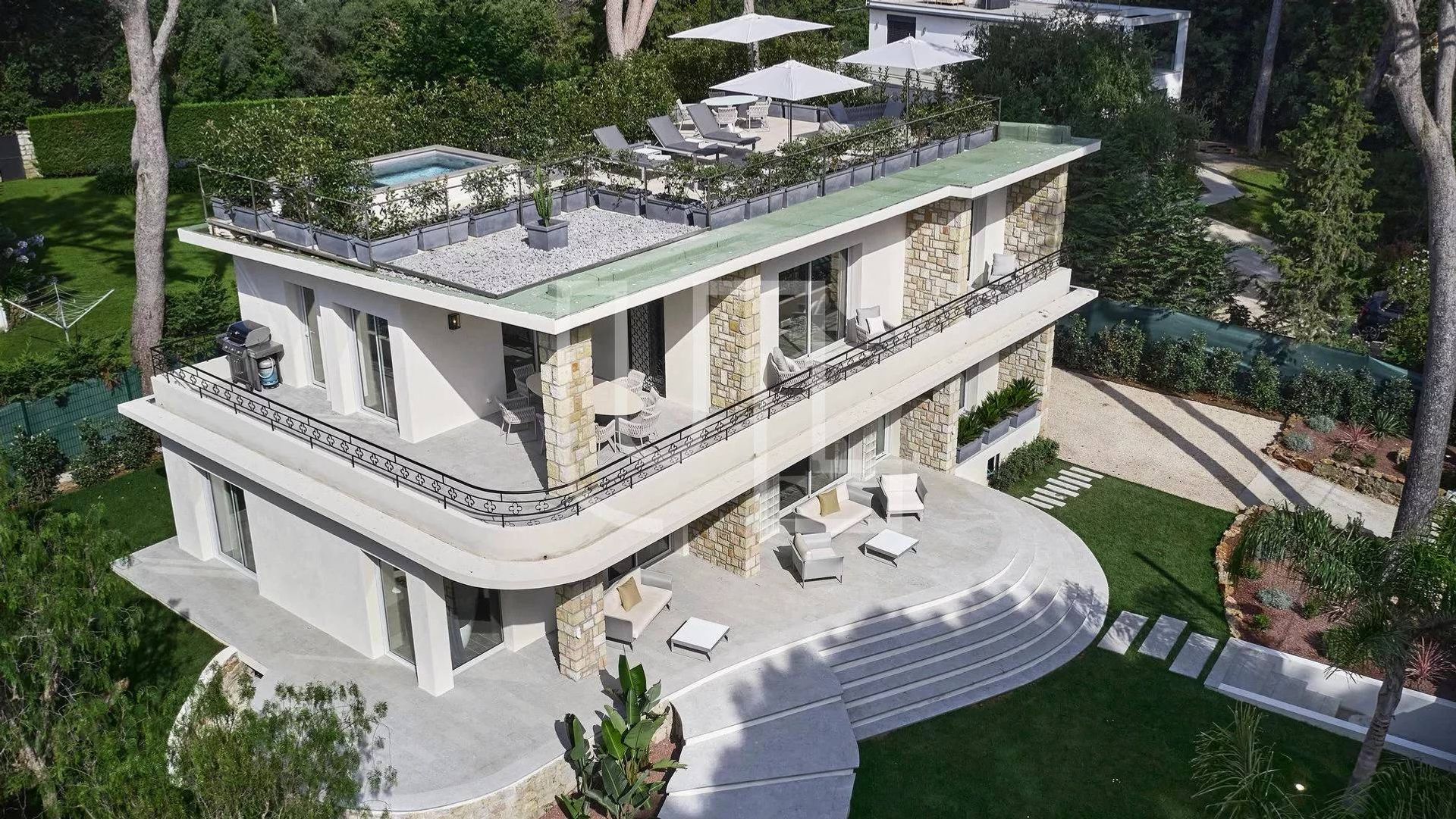 Casa nel Antibes, Provence-Alpes-Côte d'Azur 11159685