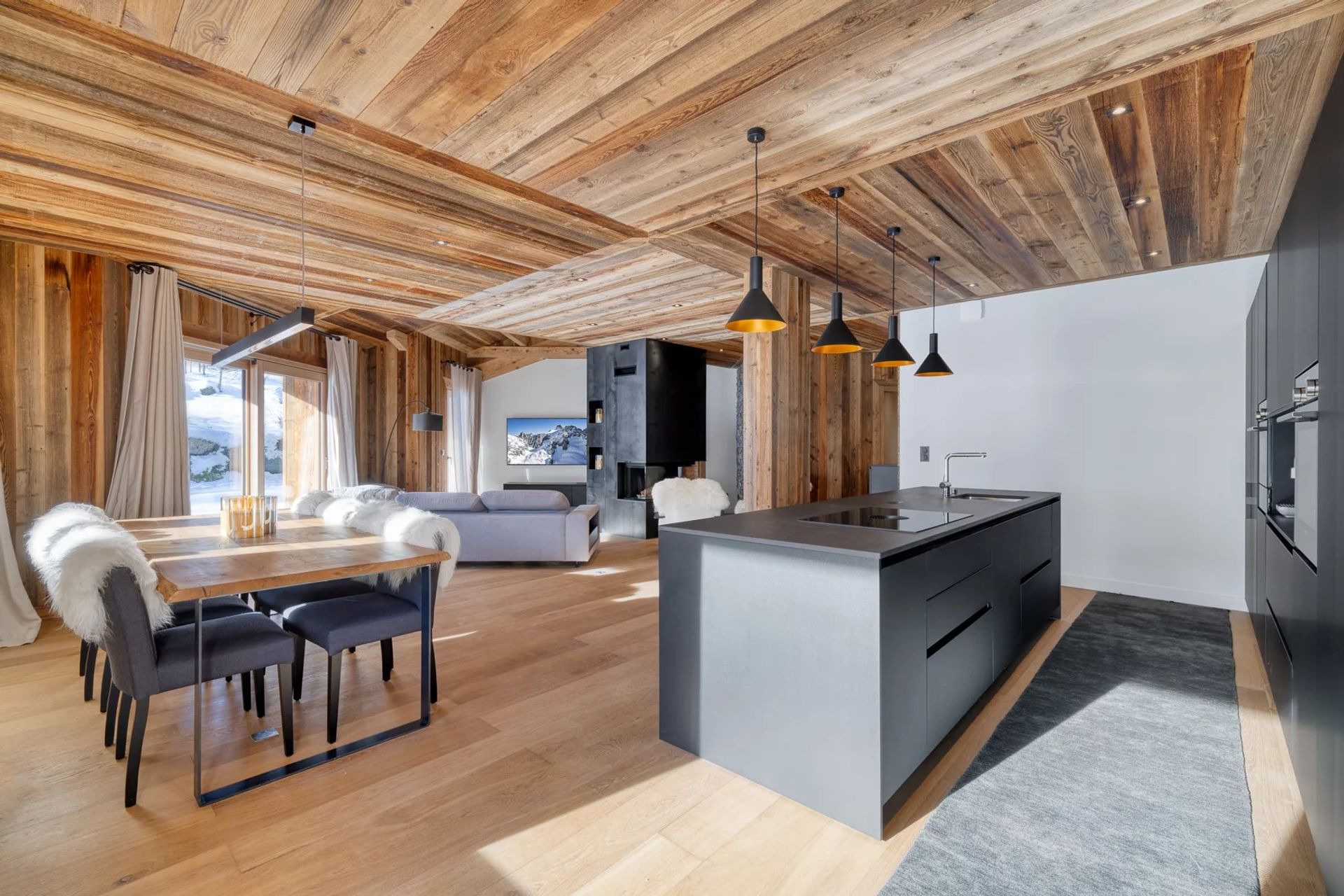 Condominium in Megeve, Auvergne-Rhone-Alpes 11159975