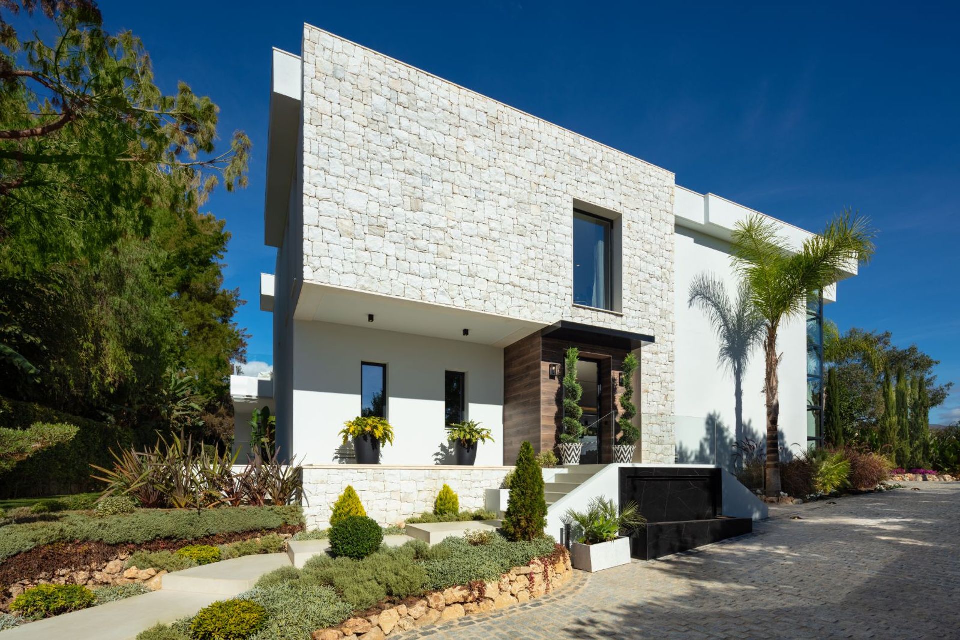 House in Marbella, Andalucía 11160013