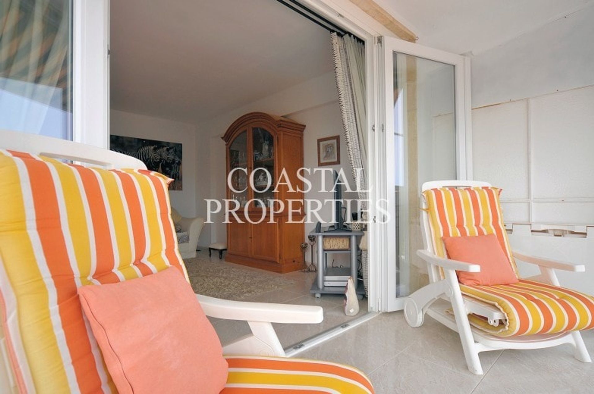 Condominium in Calvia, De Balearen 11160429